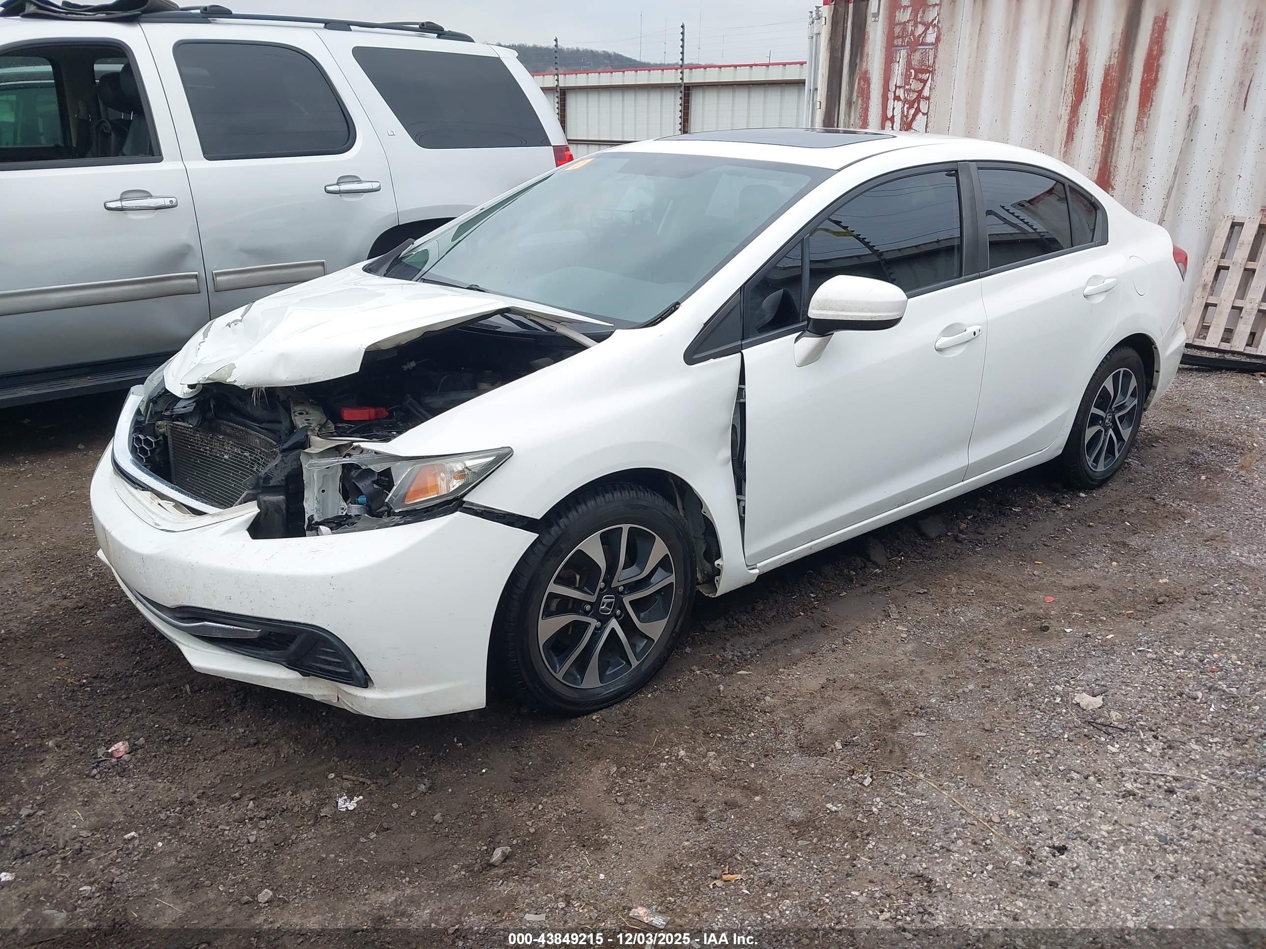 HONDA CIVIC image 2