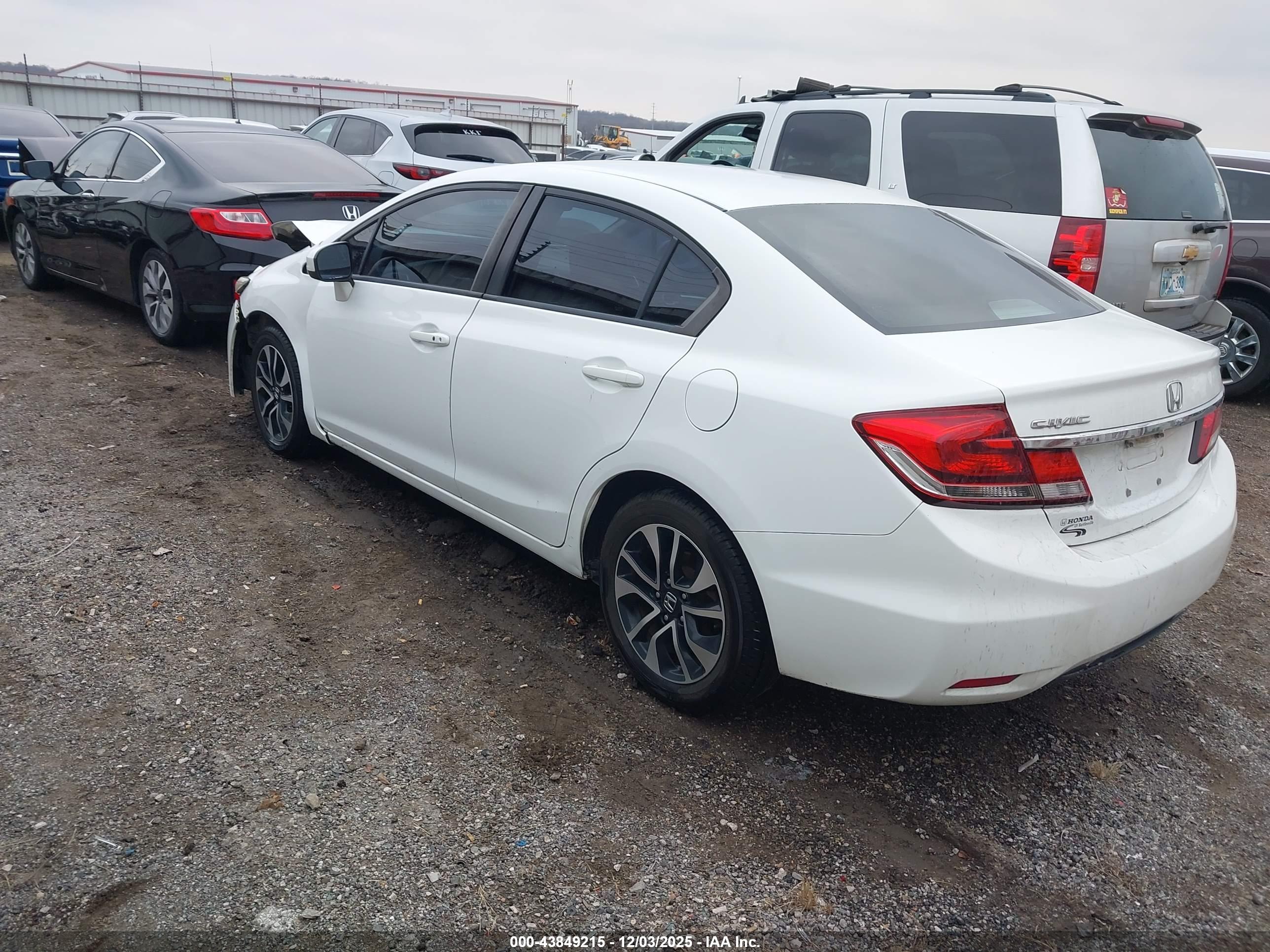 HONDA CIVIC image 3