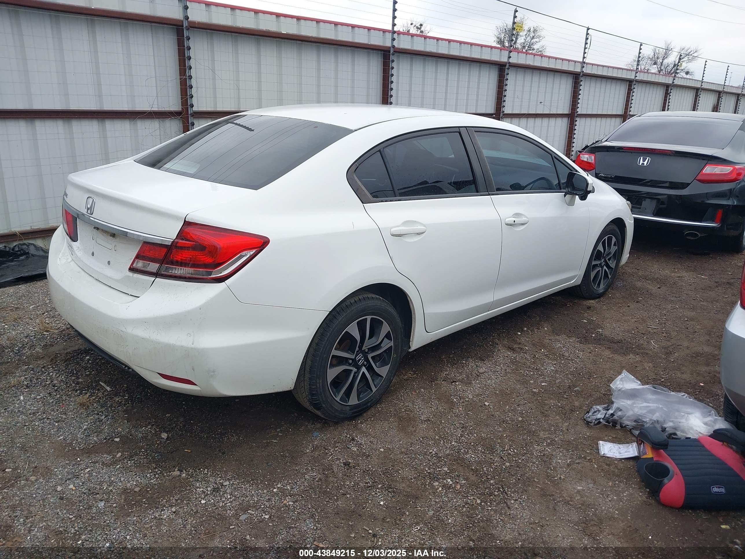HONDA CIVIC image 4
