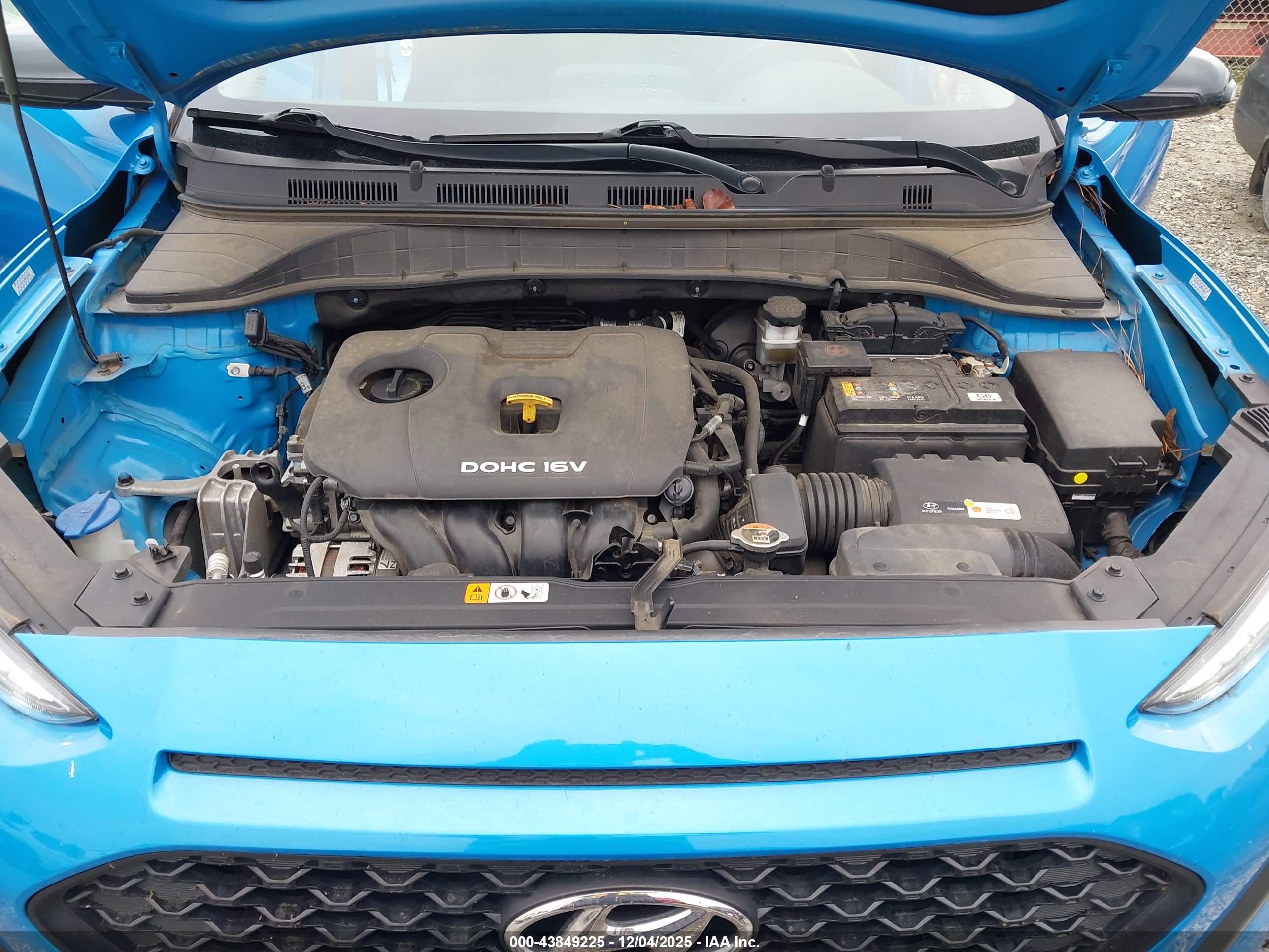 HYUNDAI KONA image 10