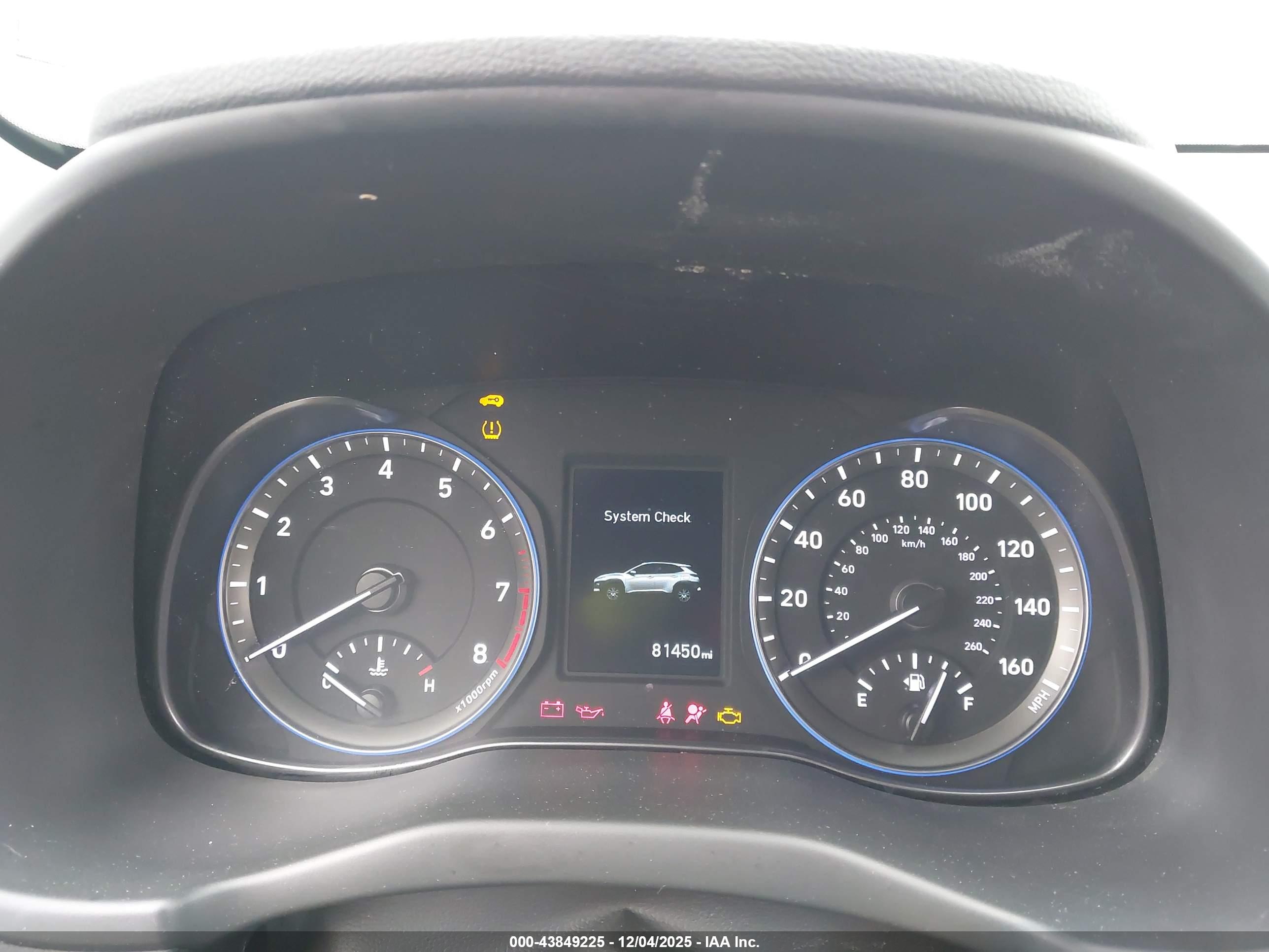 HYUNDAI KONA image 7