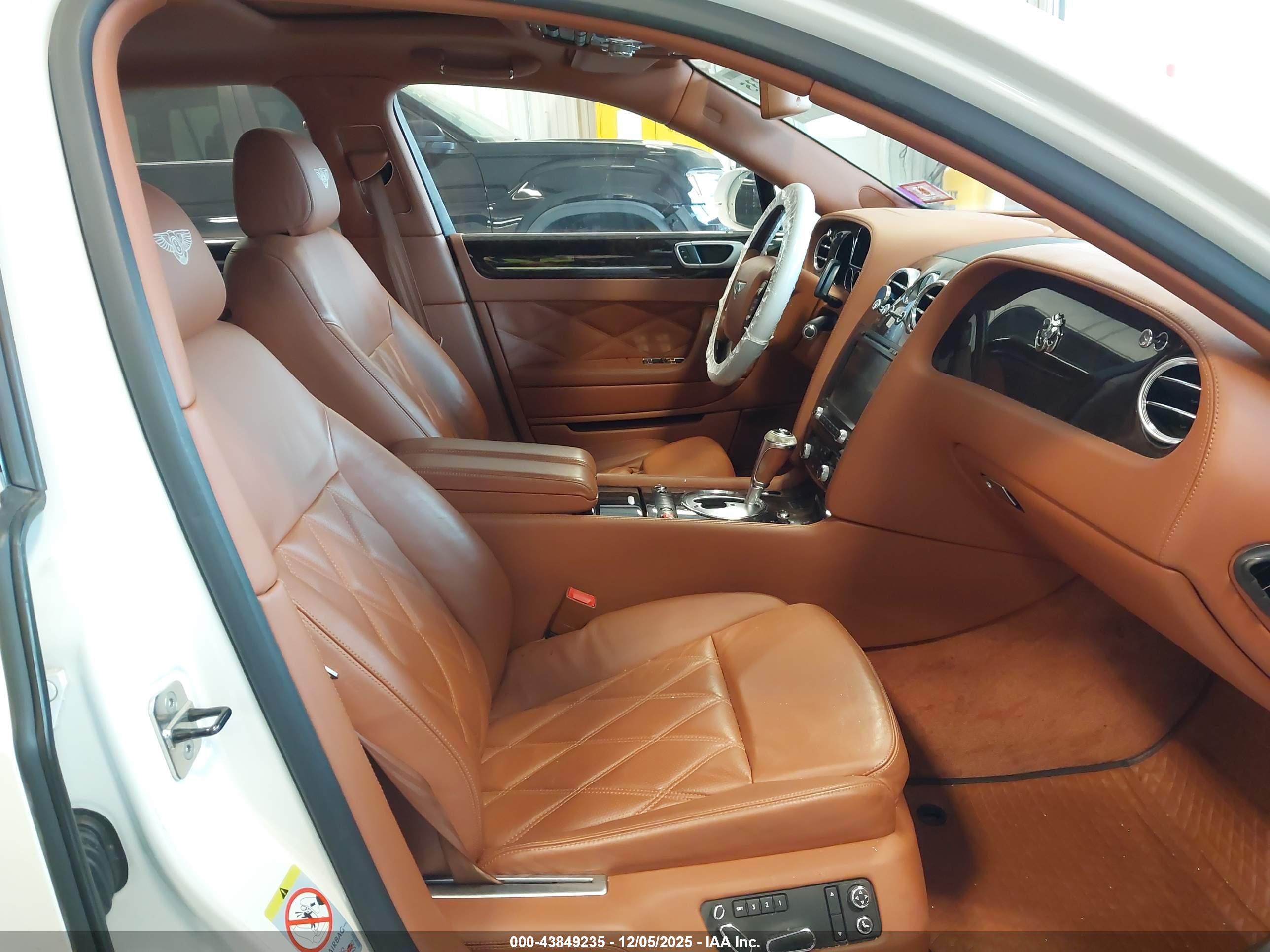 BENTLEY CONTINENTAL image 5