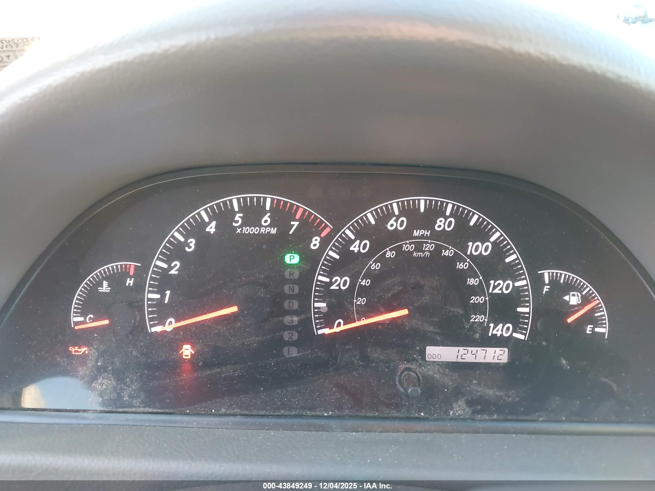 TOYOTA CAMRY image 7