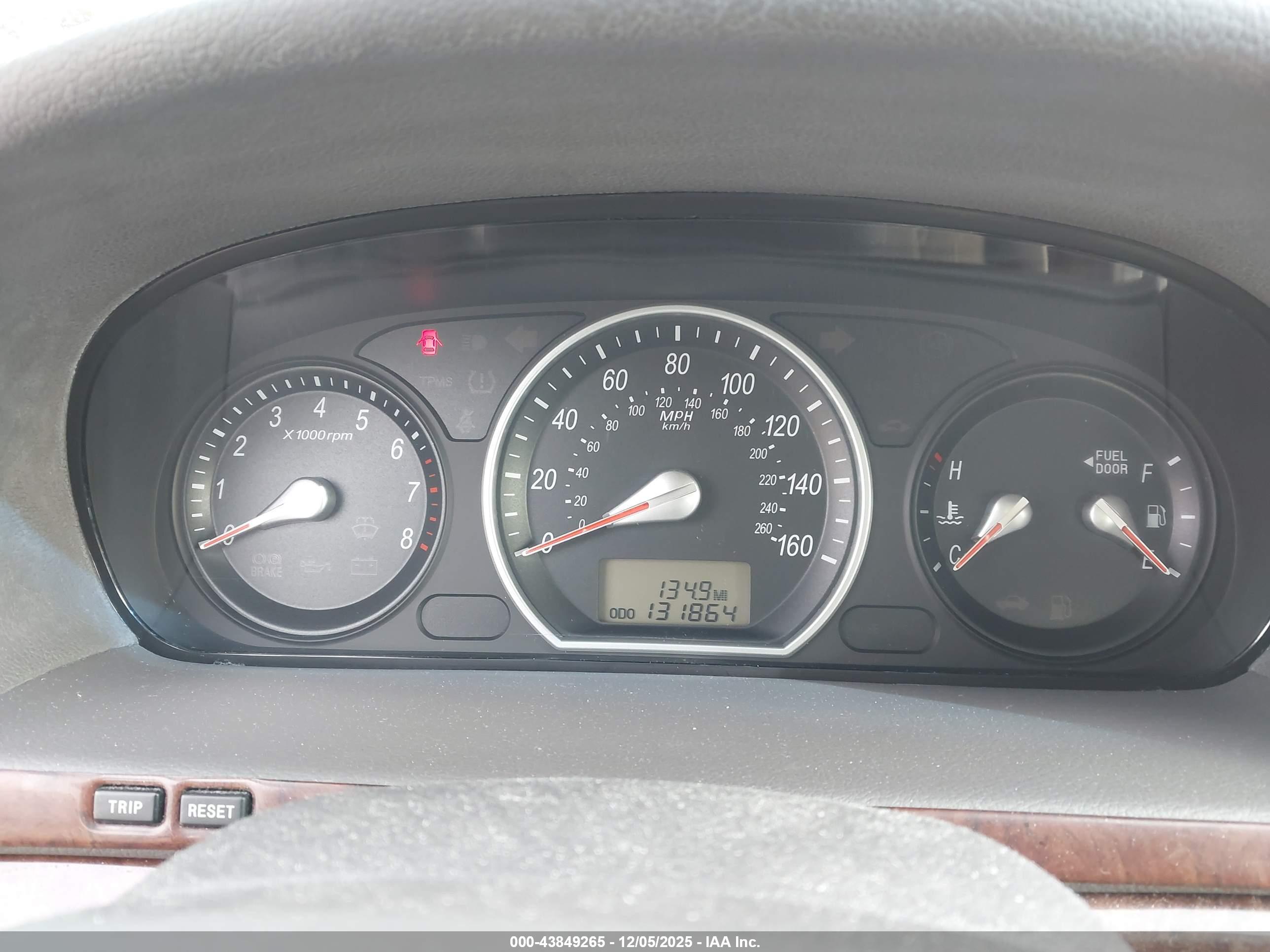 HYUNDAI SONATA image 7
