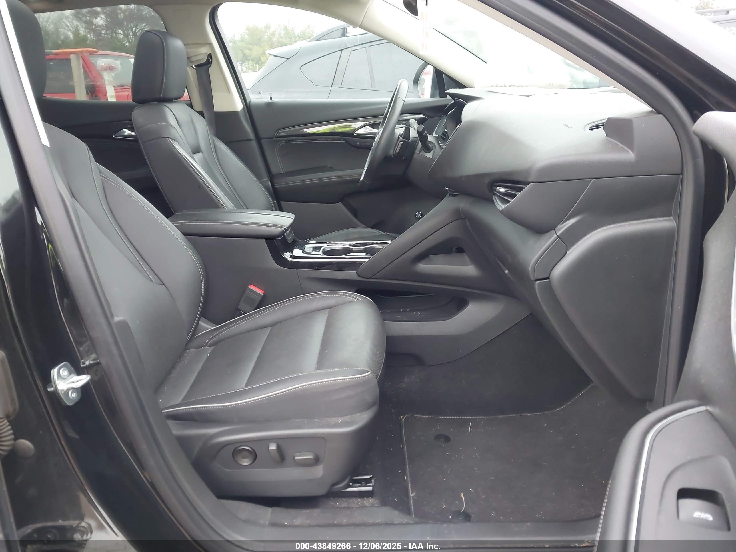 BUICK ENVISION image 5
