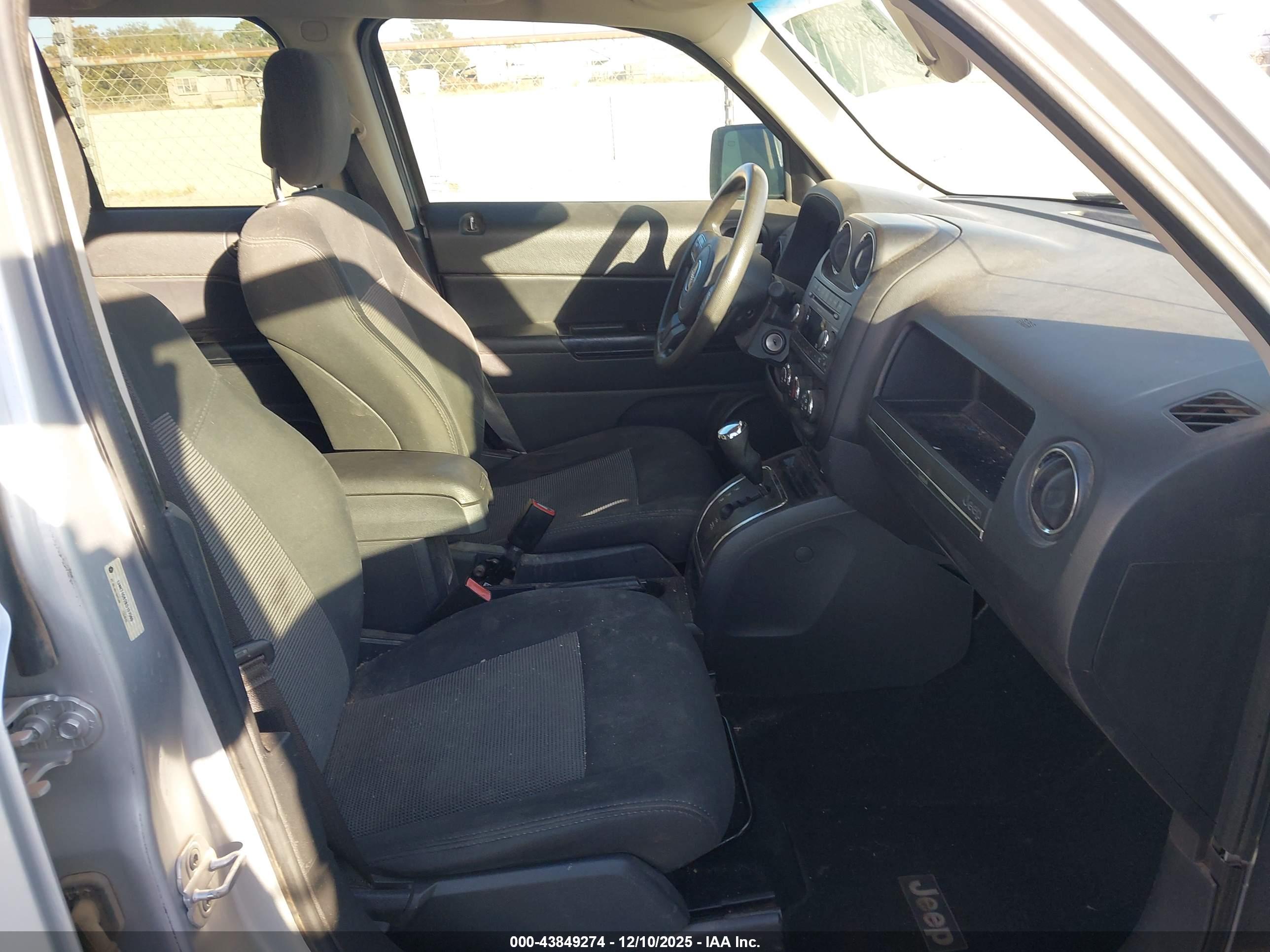 JEEP PATRIOT image 5