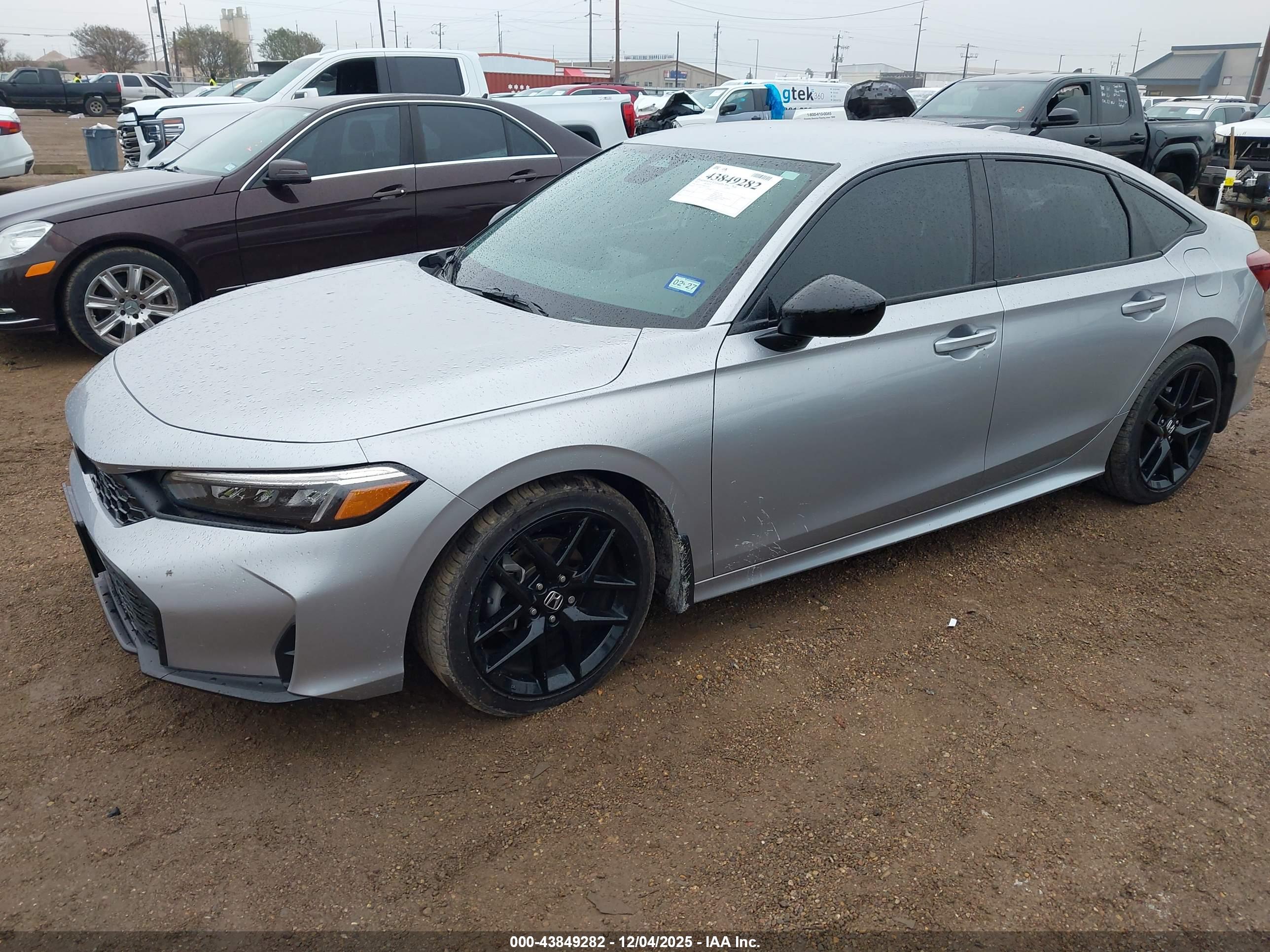 HONDA CIVIC image 2