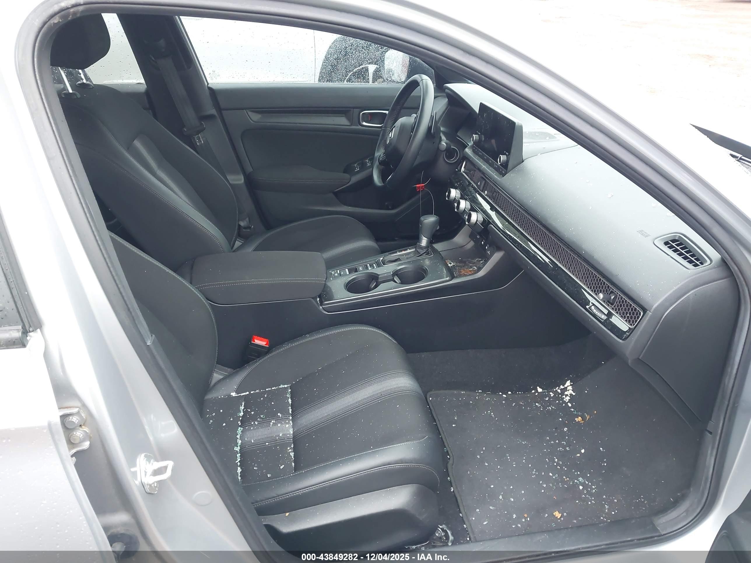 HONDA CIVIC image 5