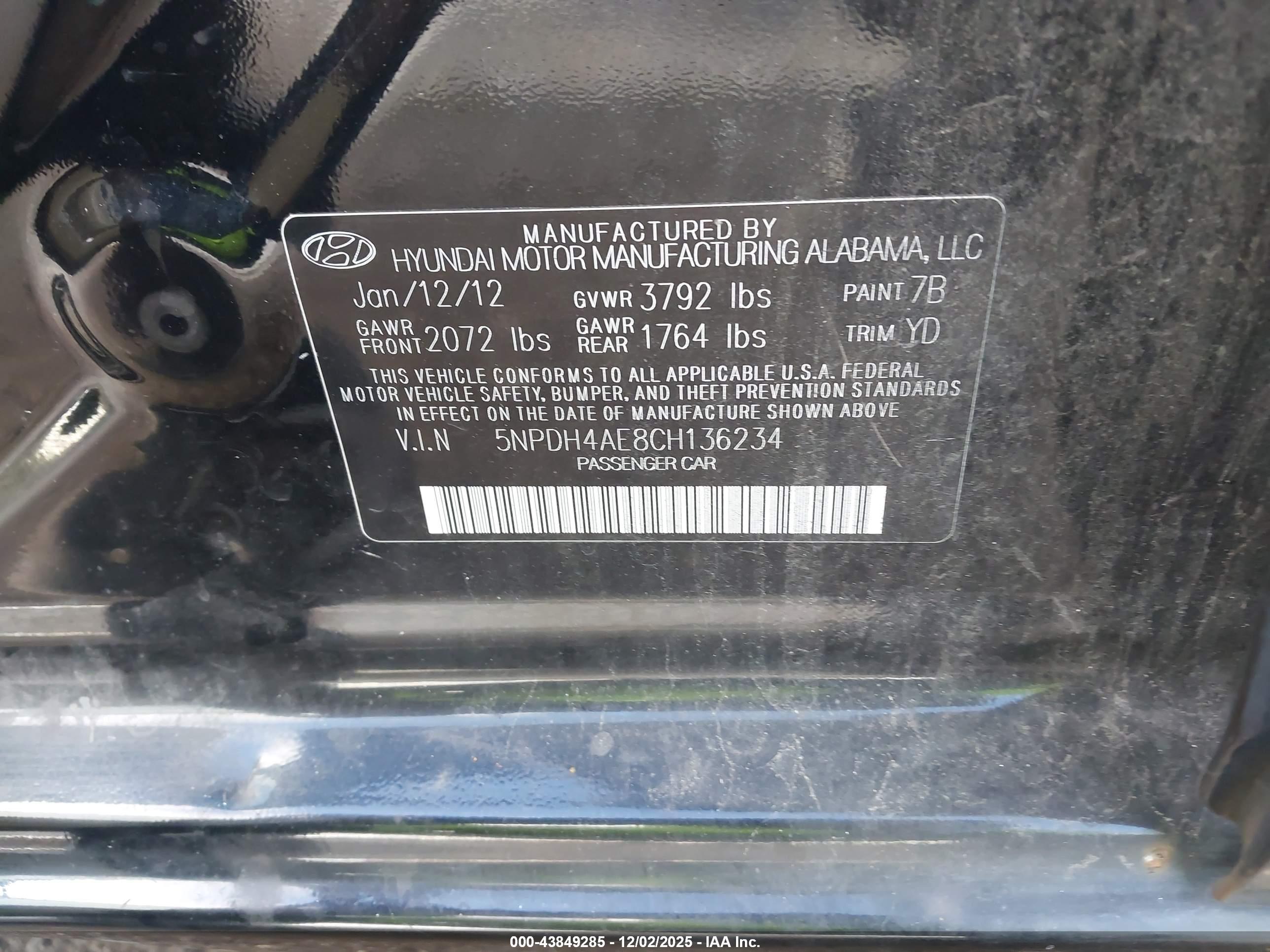 HYUNDAI ELANTRA image 9
