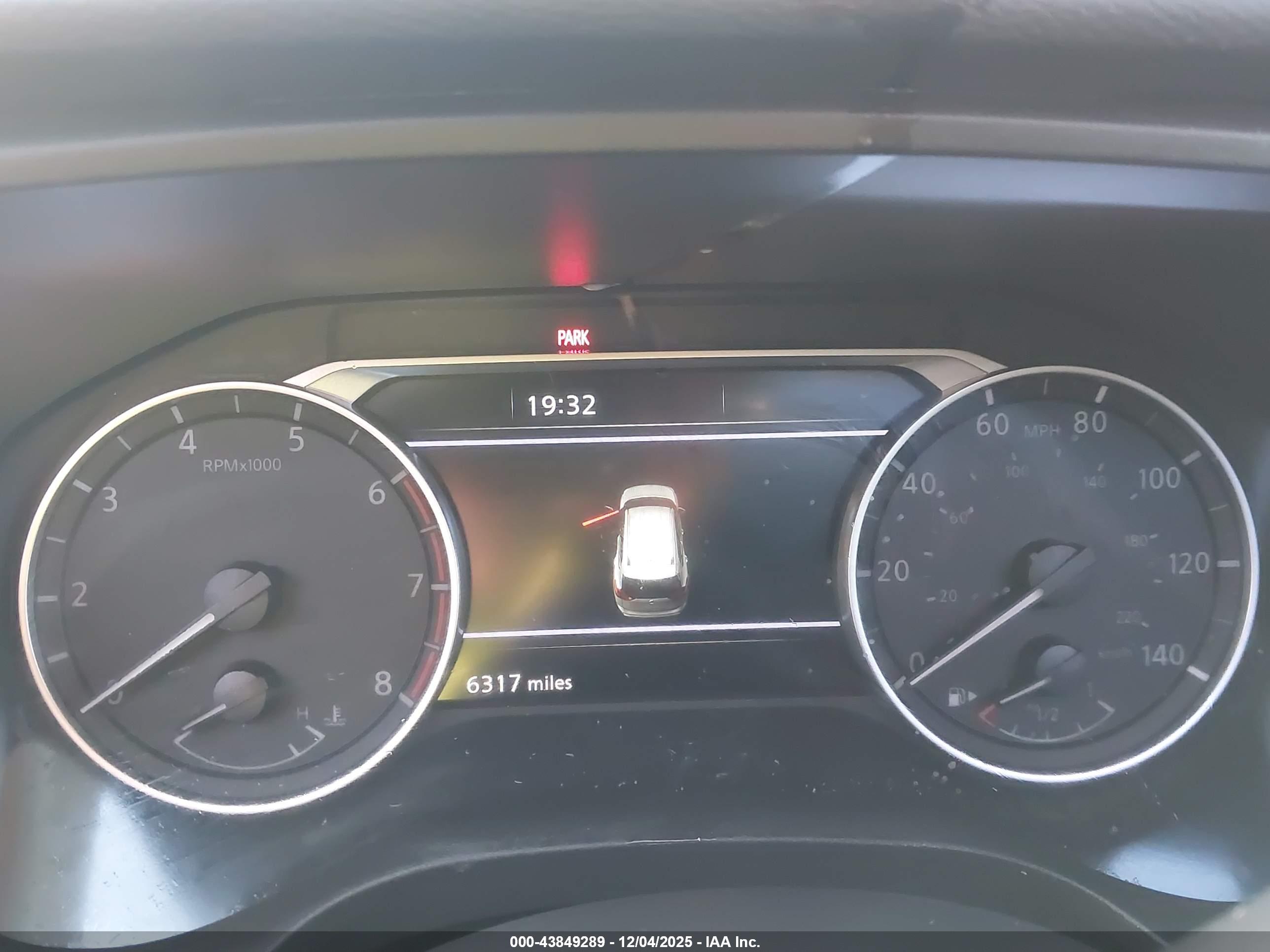 NISSAN ROGUE image 7