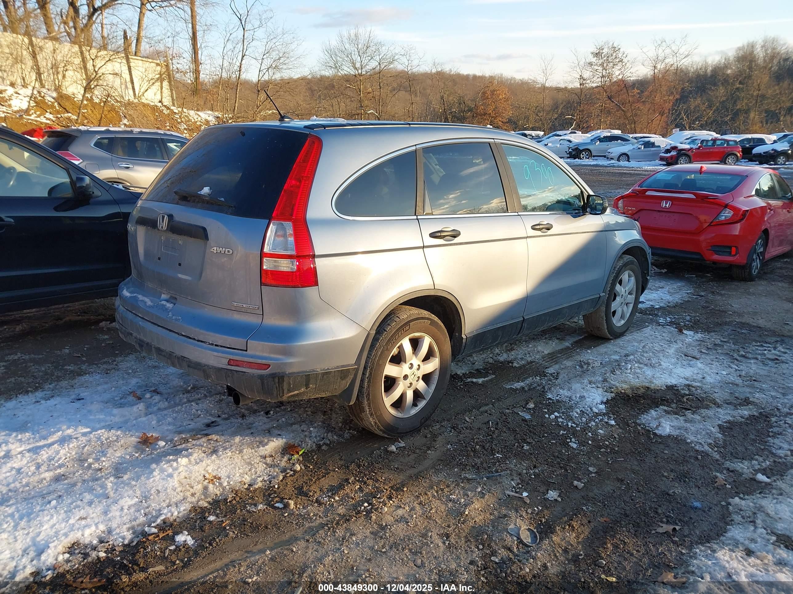 HONDA CR-V image 4