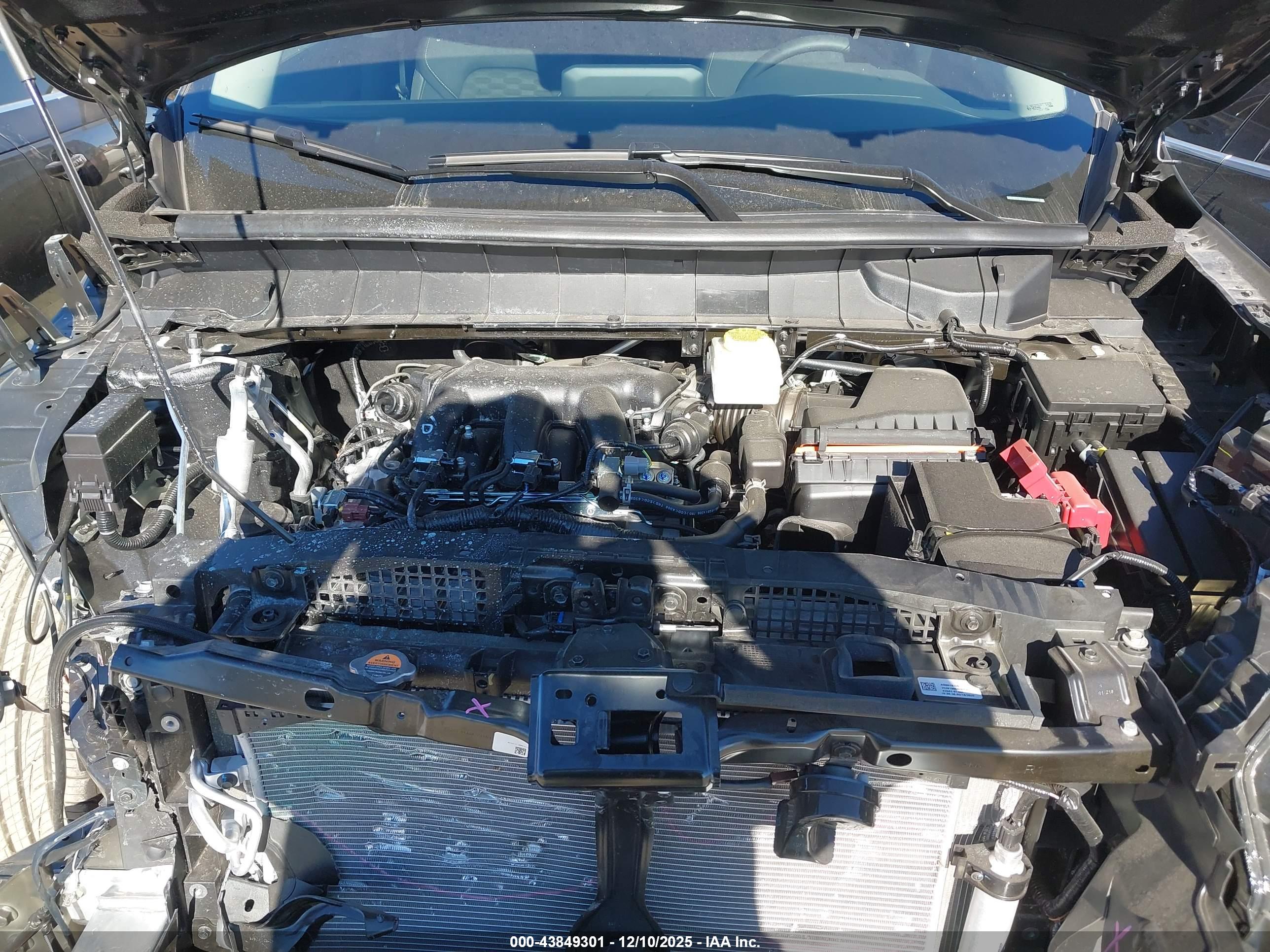 NISSAN PATHFINDER image 10