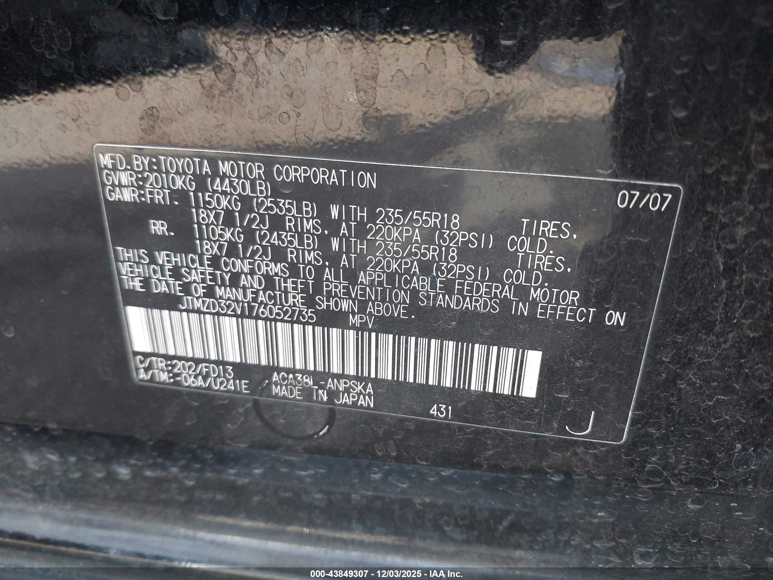 TOYOTA RAV4 image 9