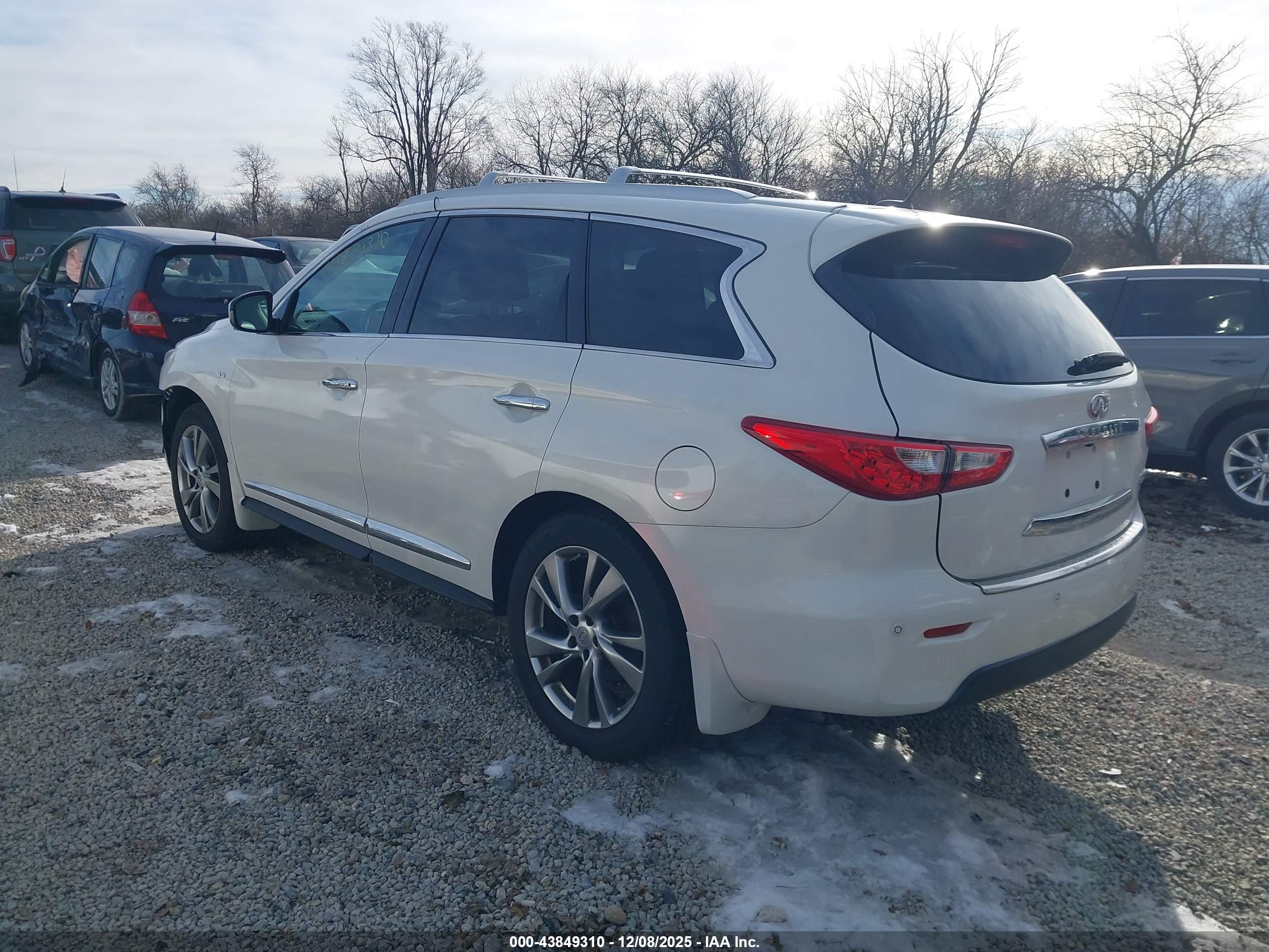 INFINITI QX60 image 3