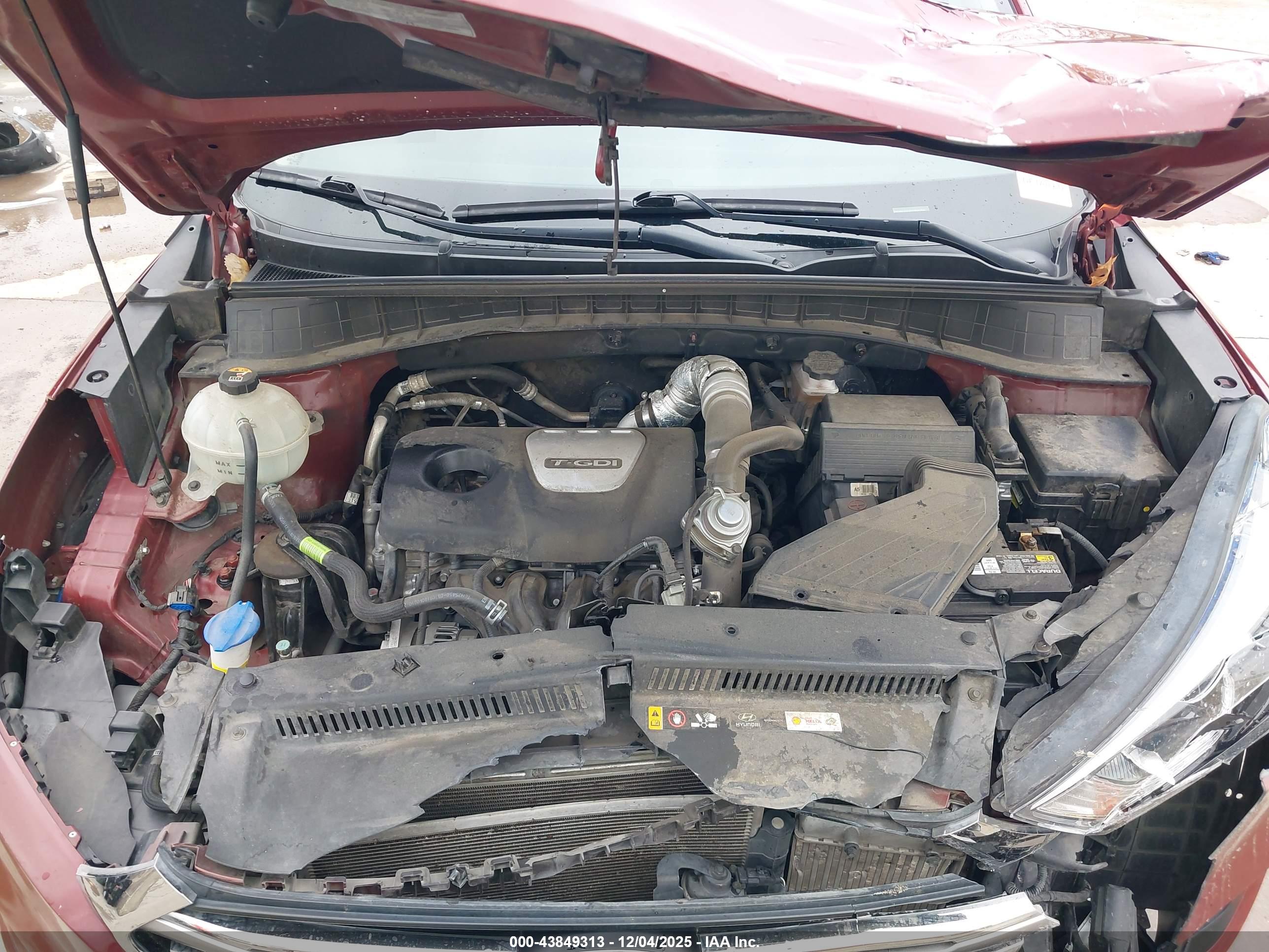 HYUNDAI TUCSON image 10