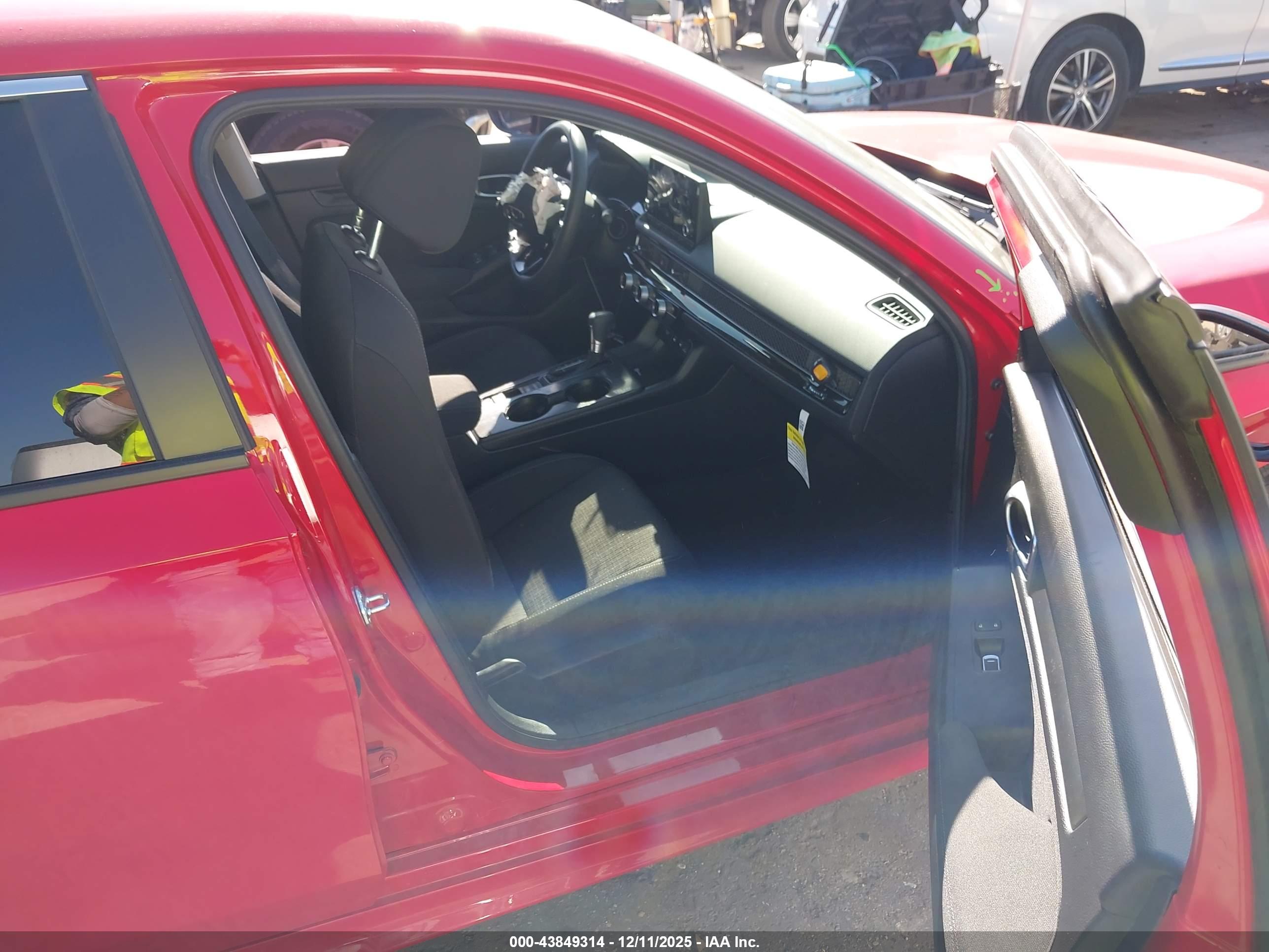HONDA CIVIC image 5