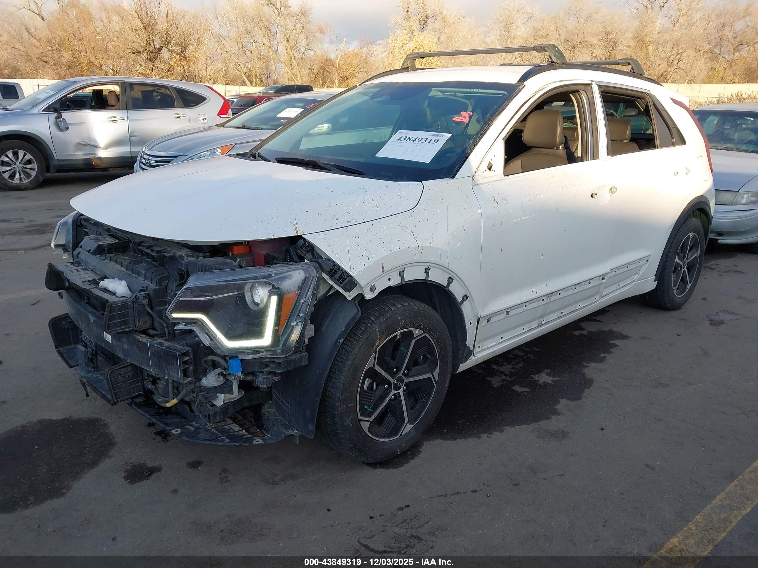 KIA NIRO image 2