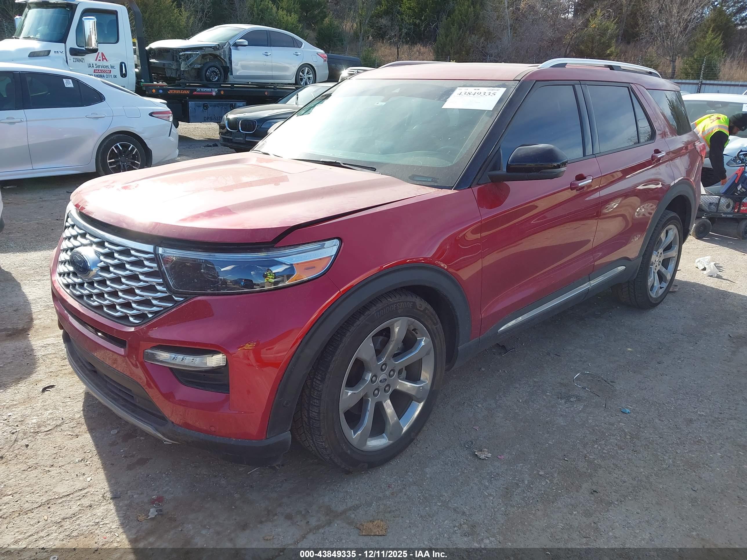 FORD EXPLORER image 2