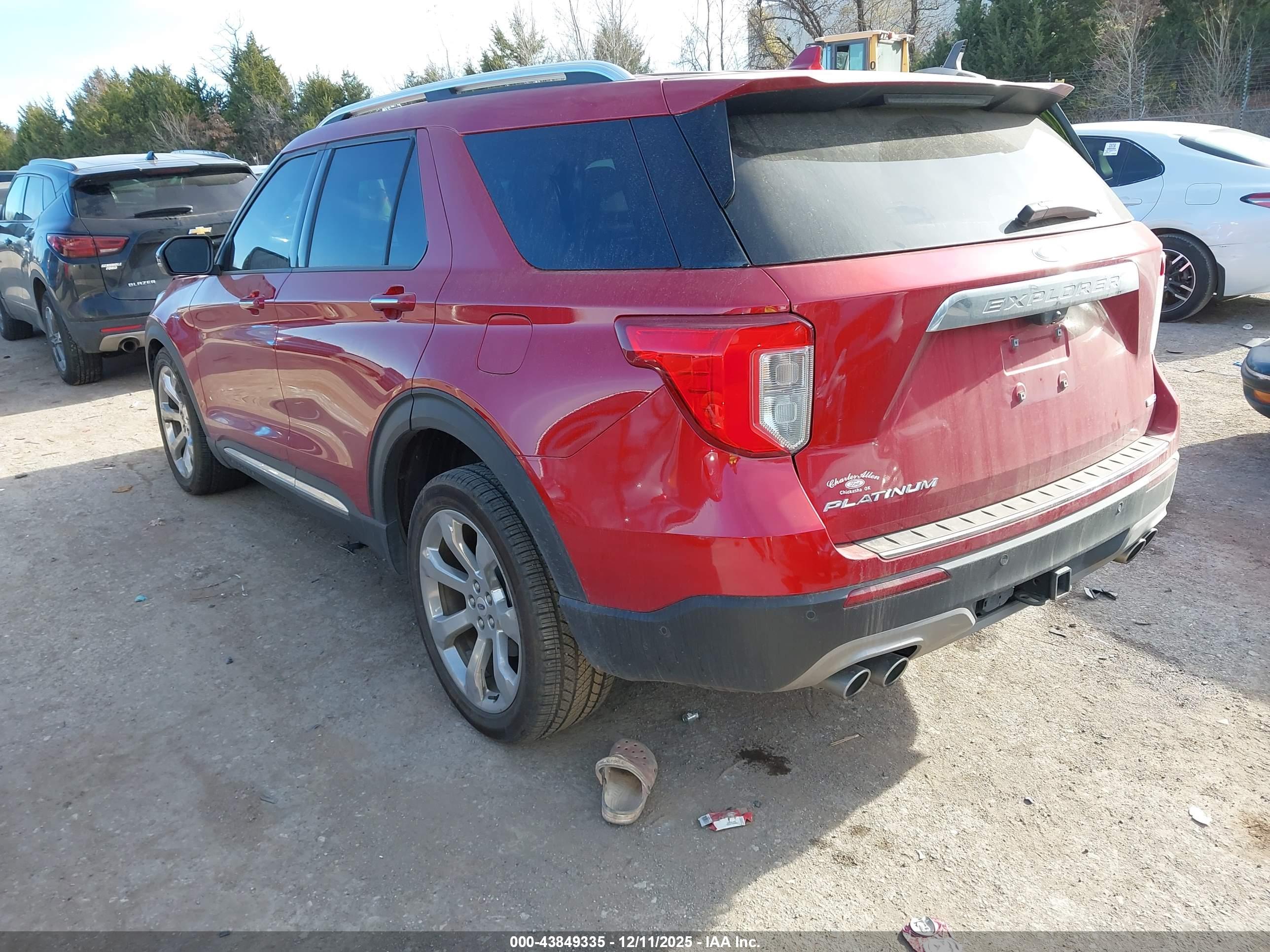 FORD EXPLORER image 3