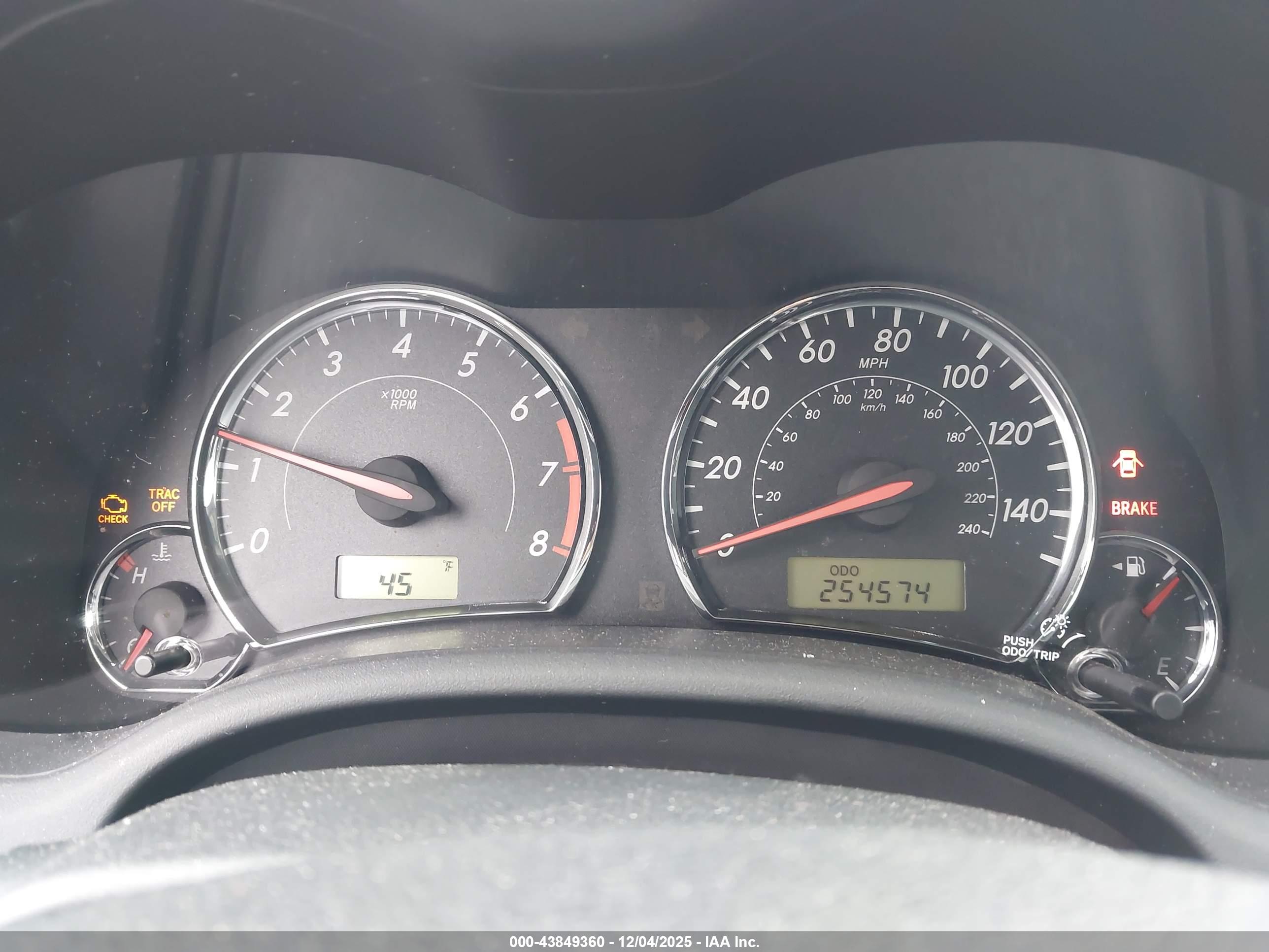 TOYOTA COROLLA image 7