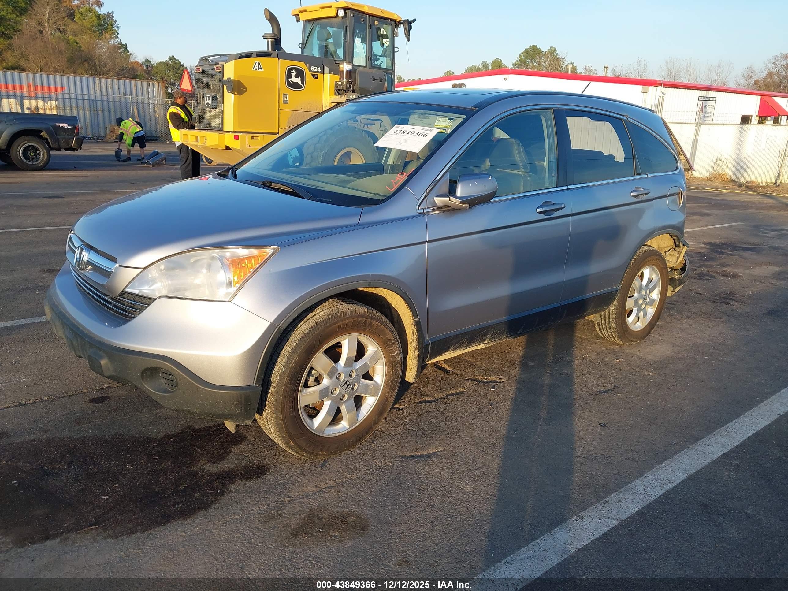 HONDA CR-V image 2