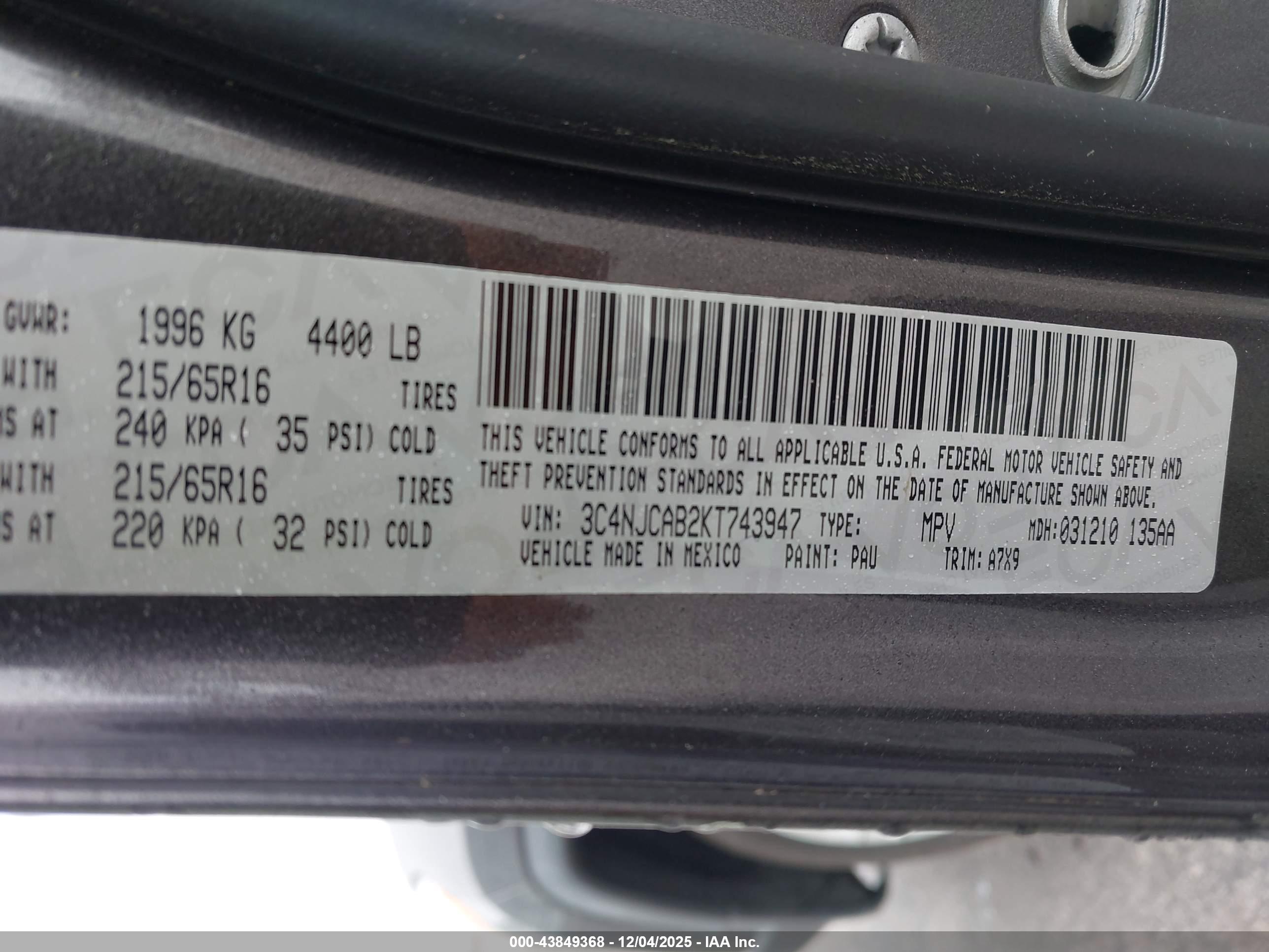 JEEP COMPASS image 9