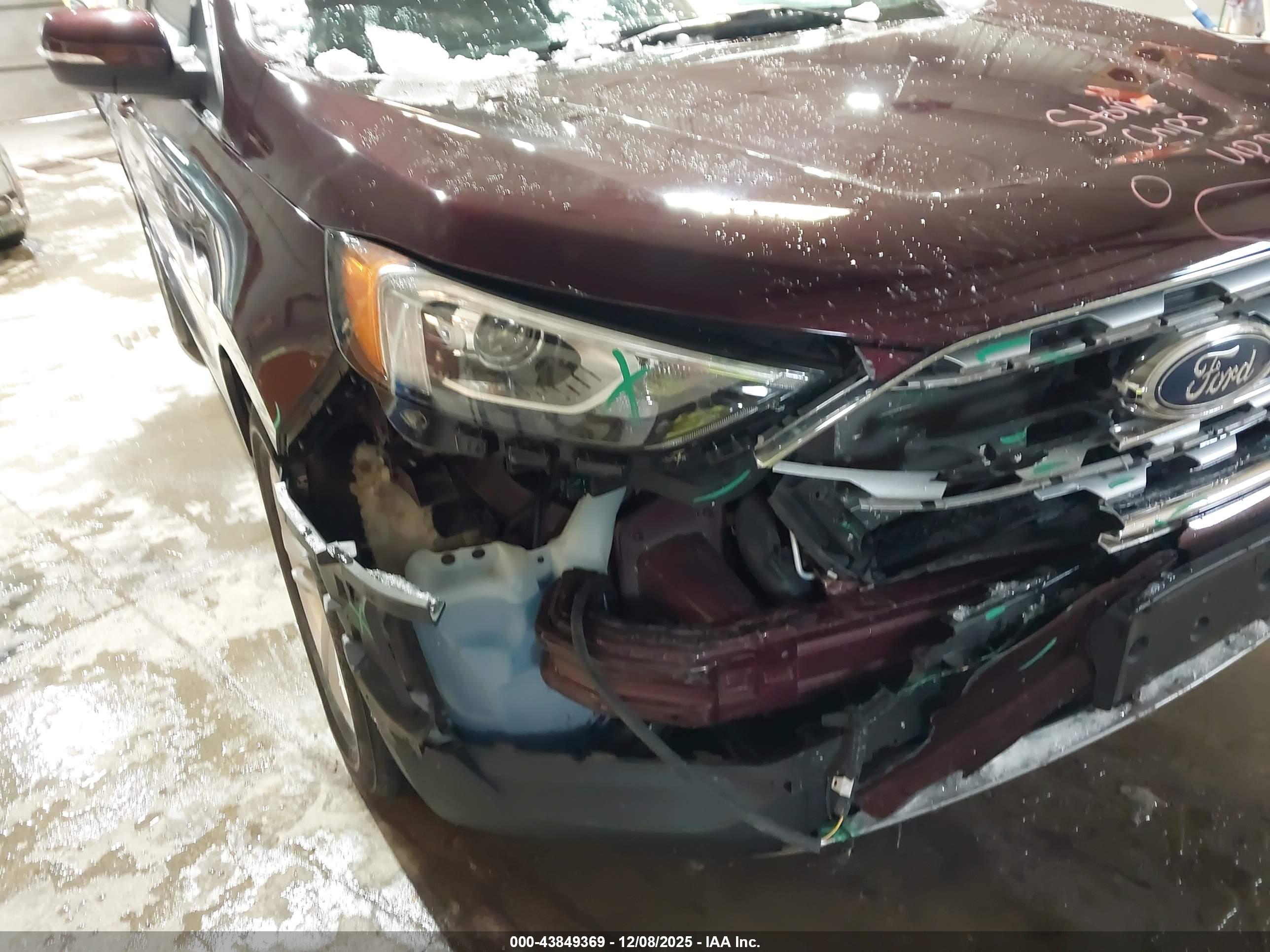 FORD EDGE image 6