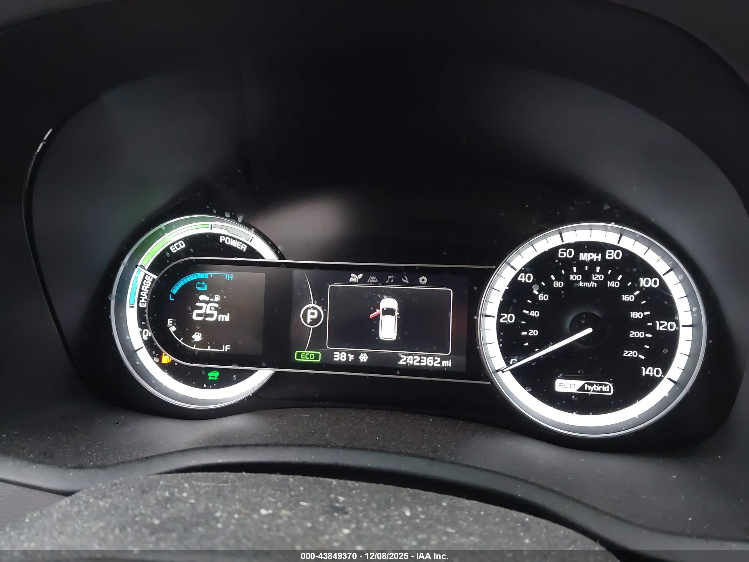 KIA NIRO image 7