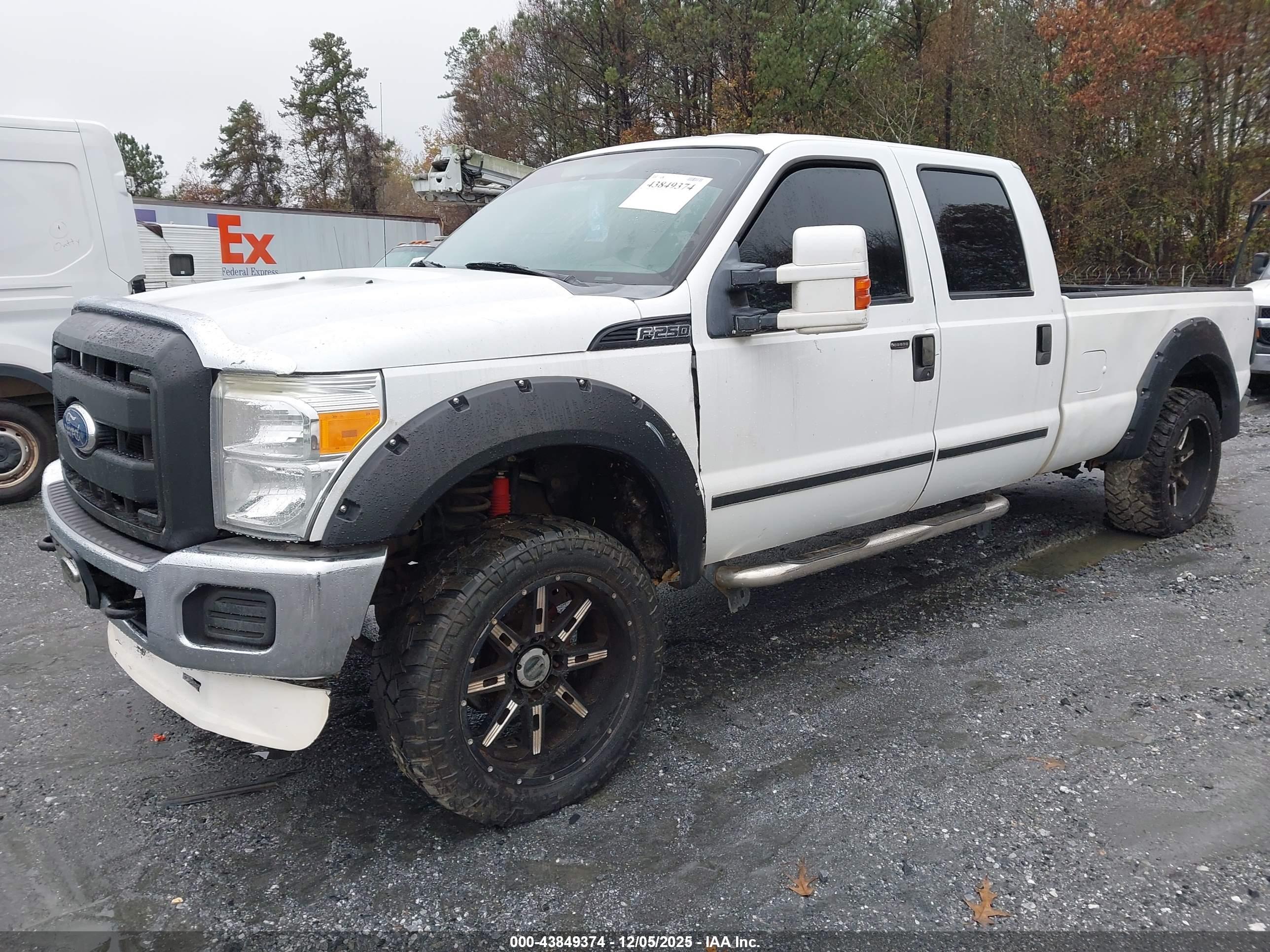 FORD F-250 image 2