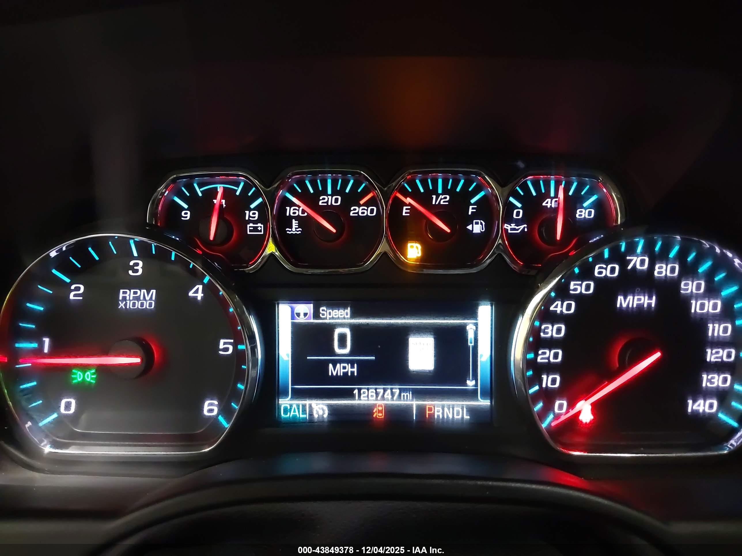 CHEVROLET TAHOE image 7