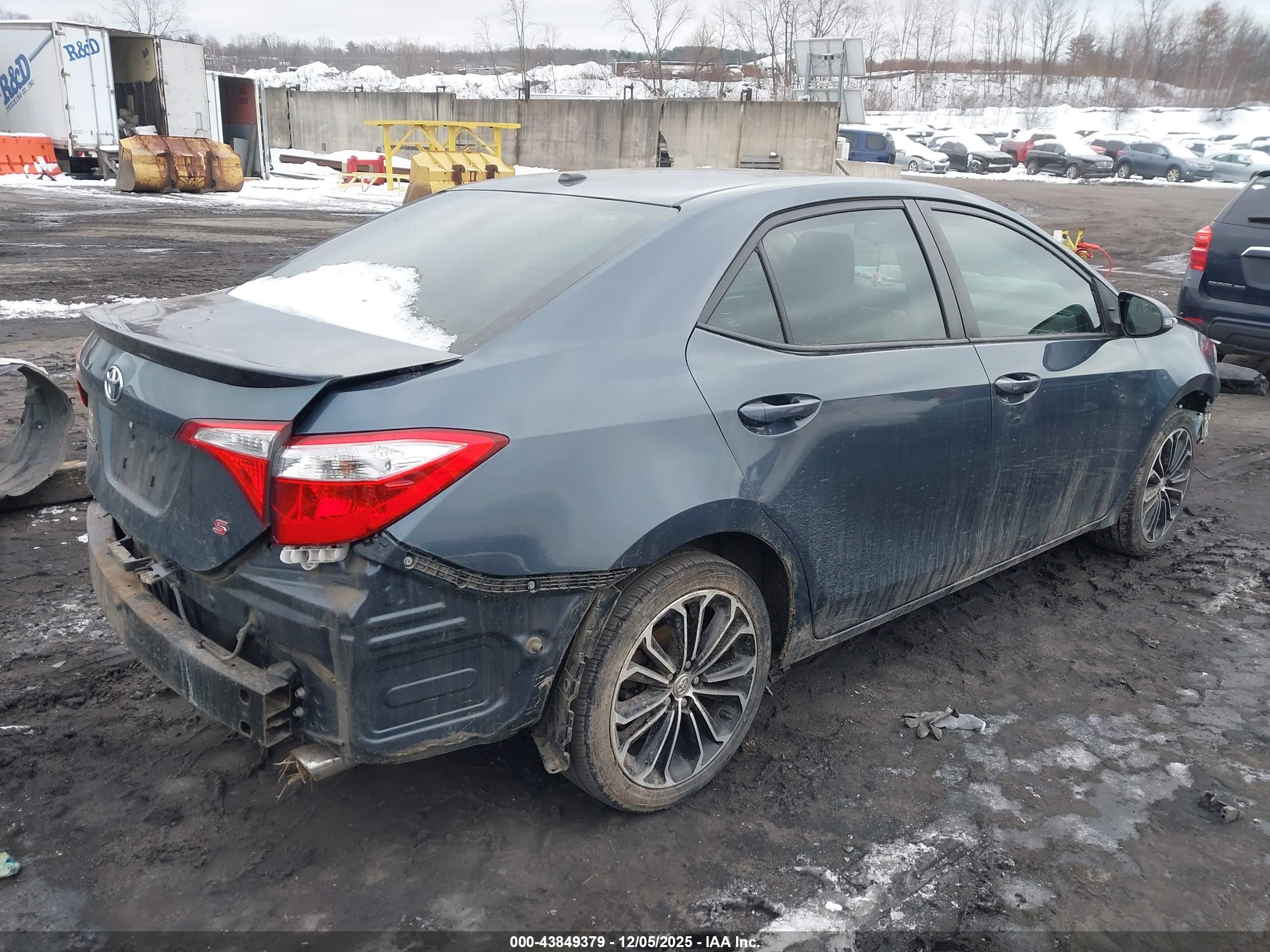 TOYOTA COROLLA image 4