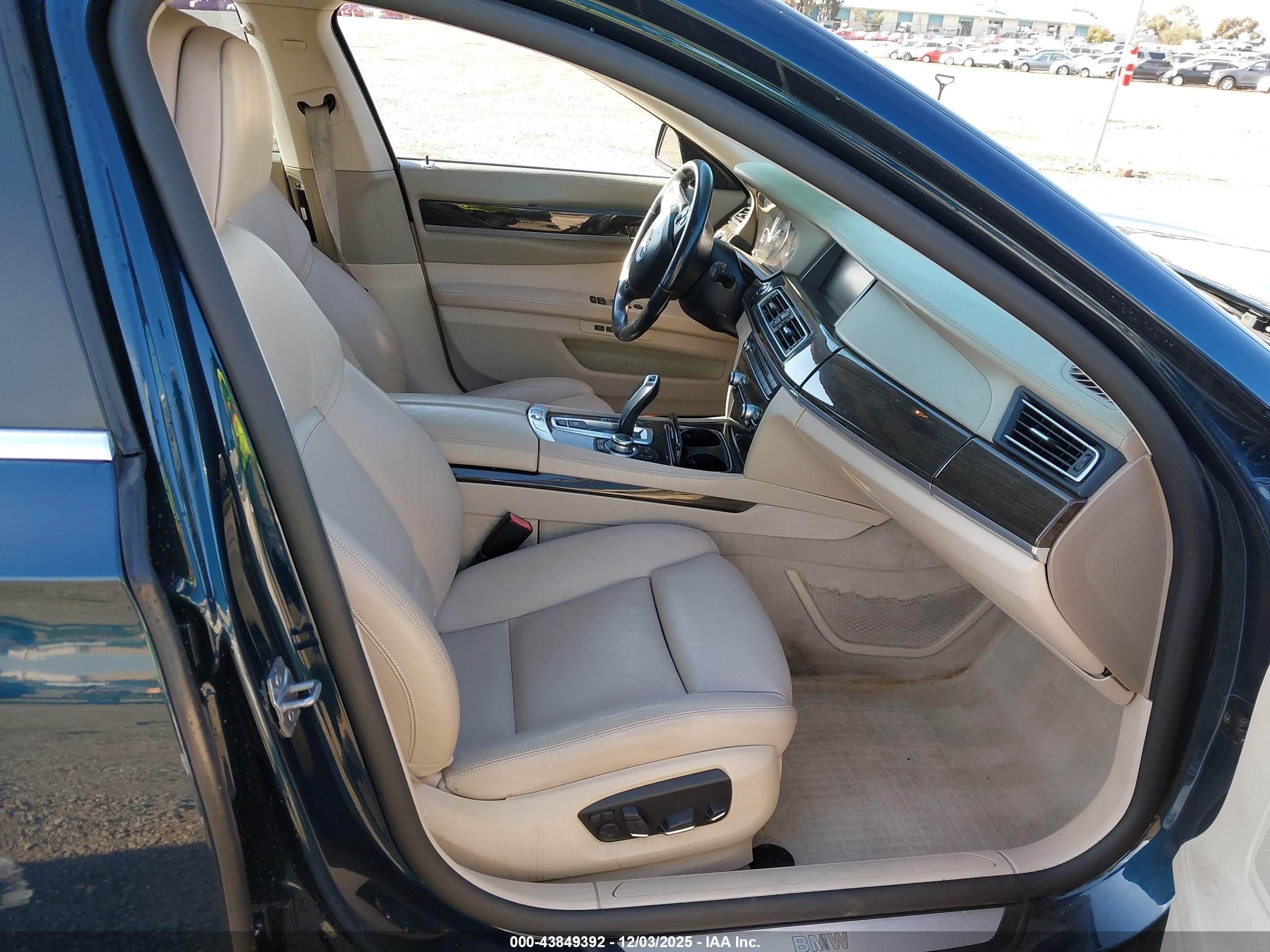 BMW 740LI image 5