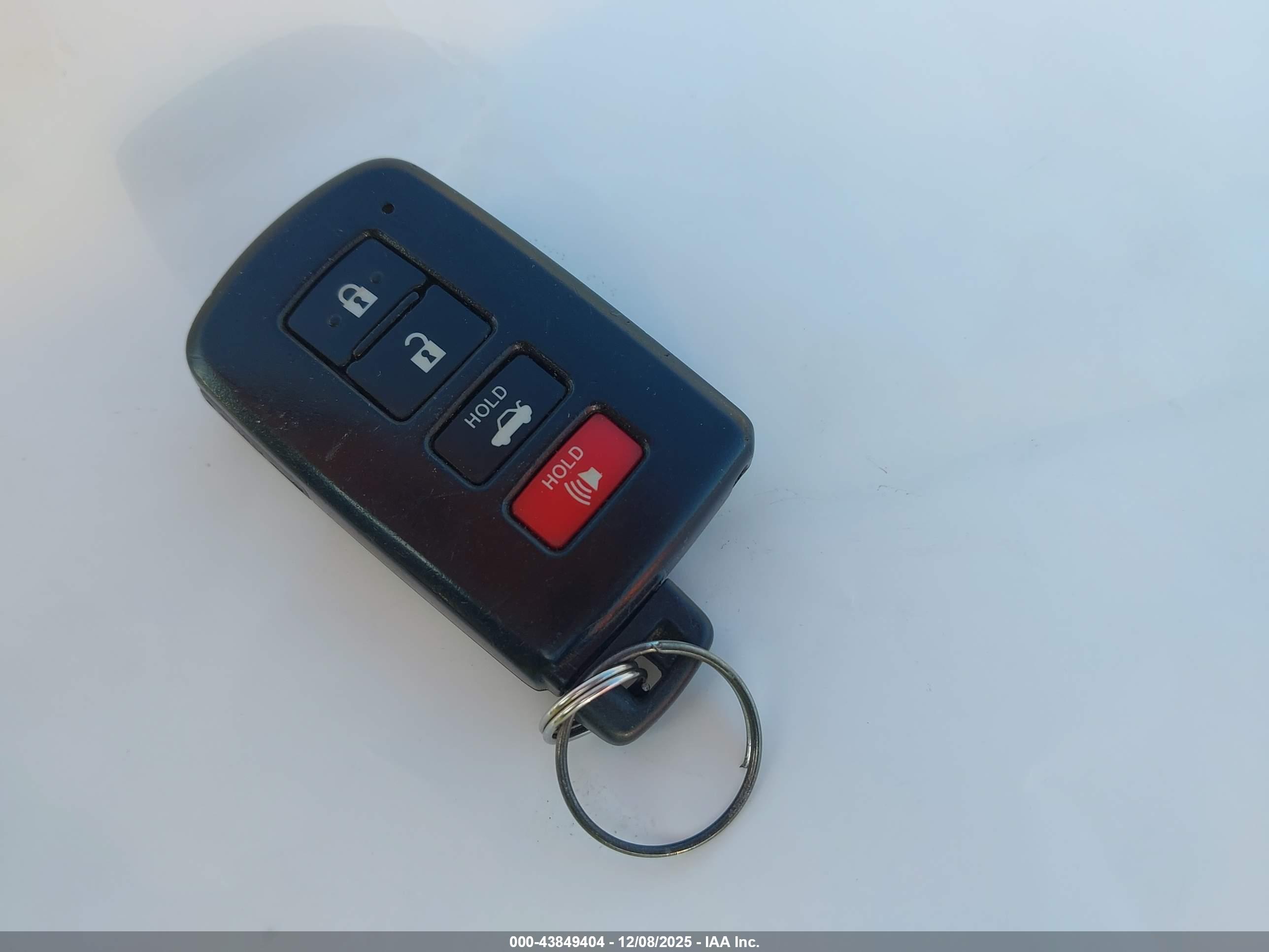 TOYOTA AVALON image 11