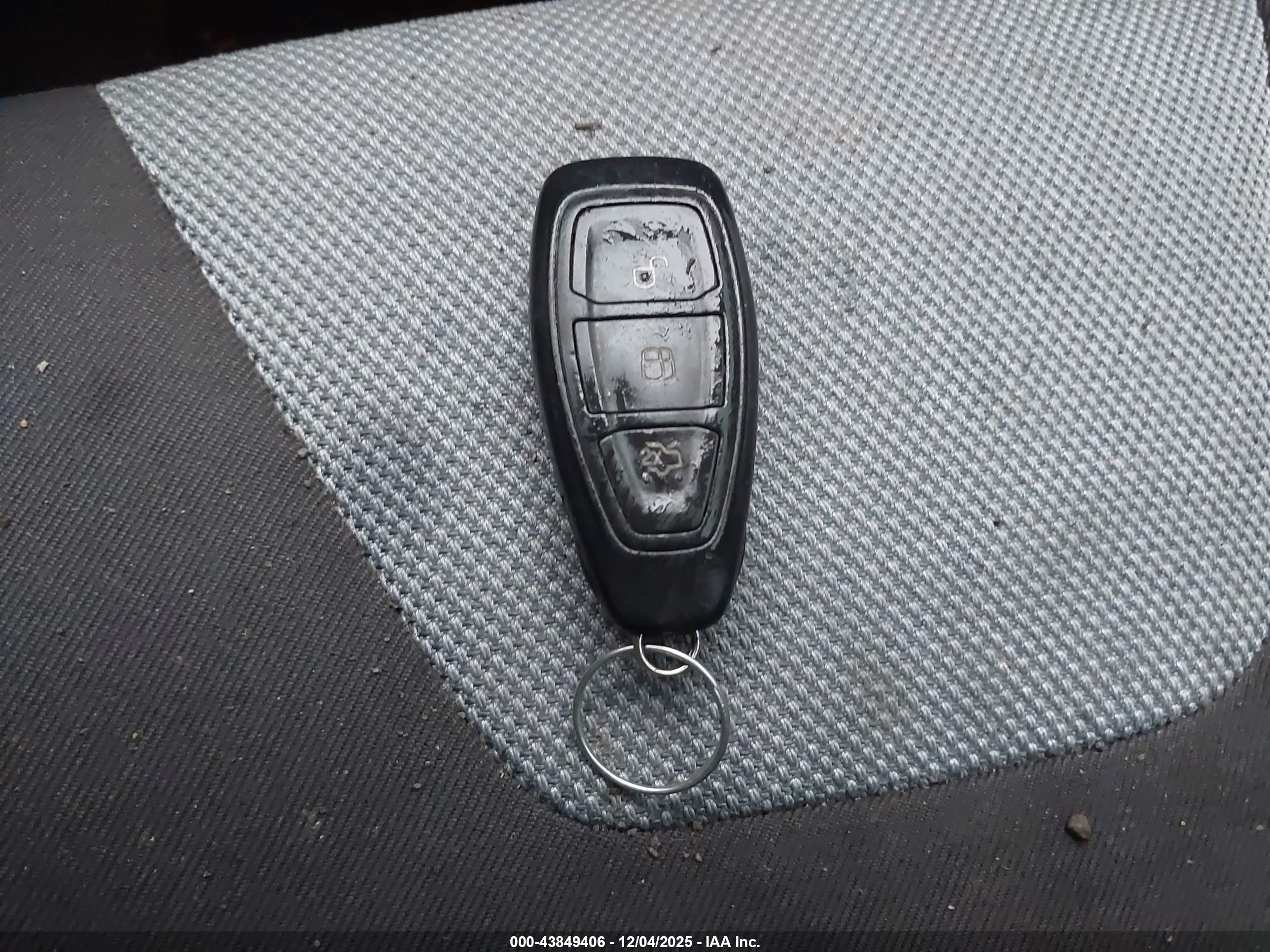 FORD FOCUS image 11