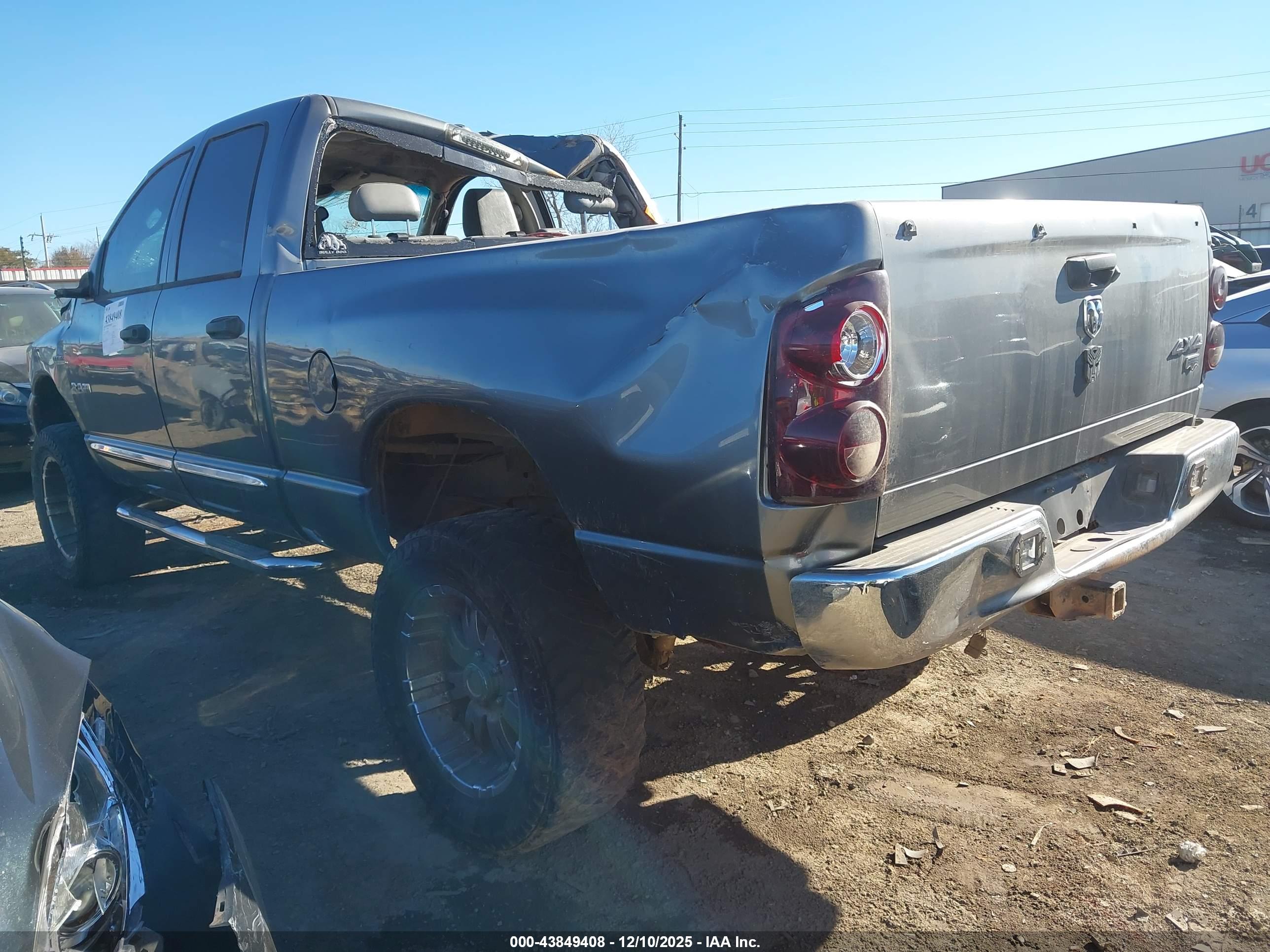 DODGE RAM image 3