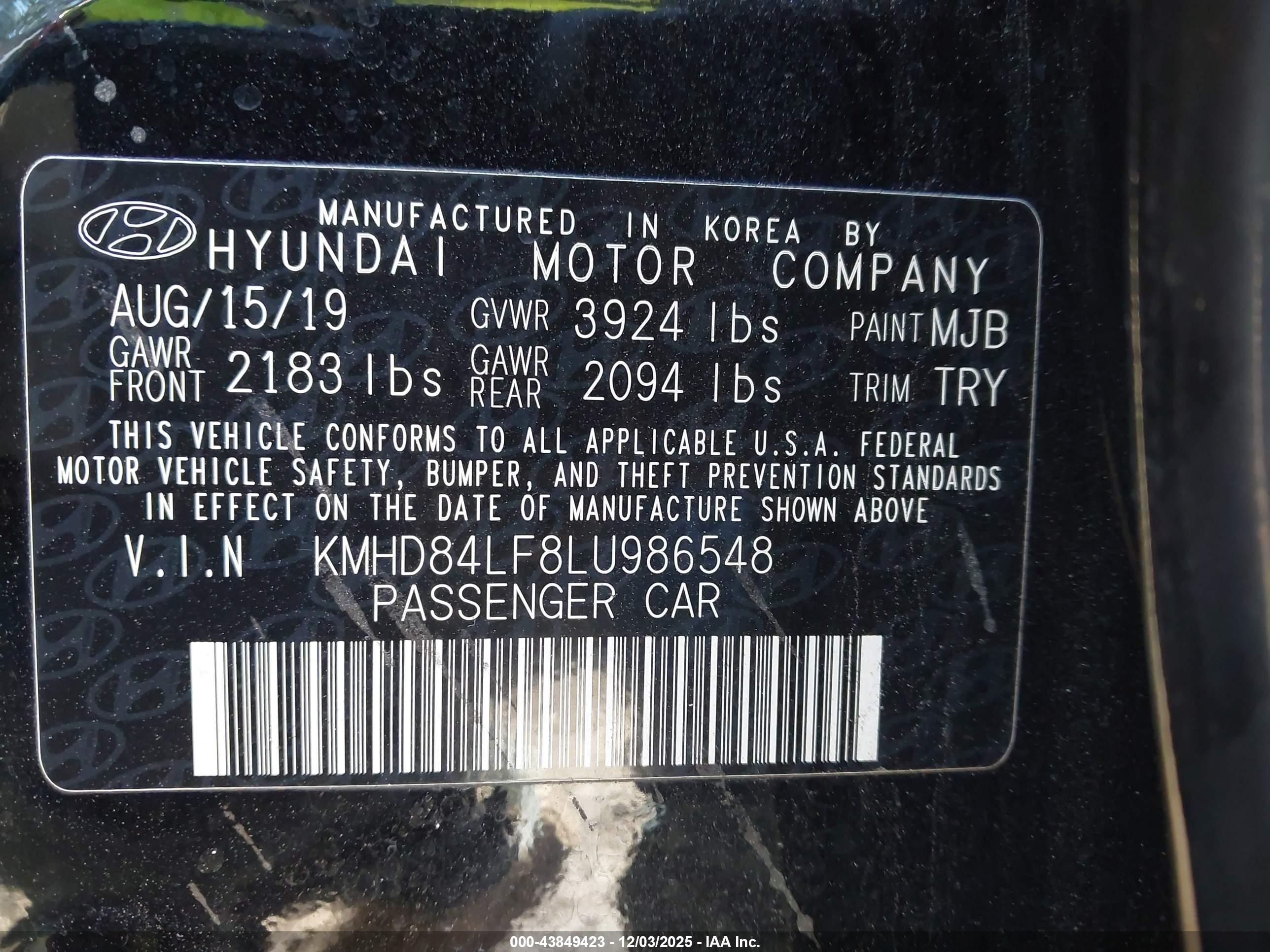 HYUNDAI ELANTRA image 9