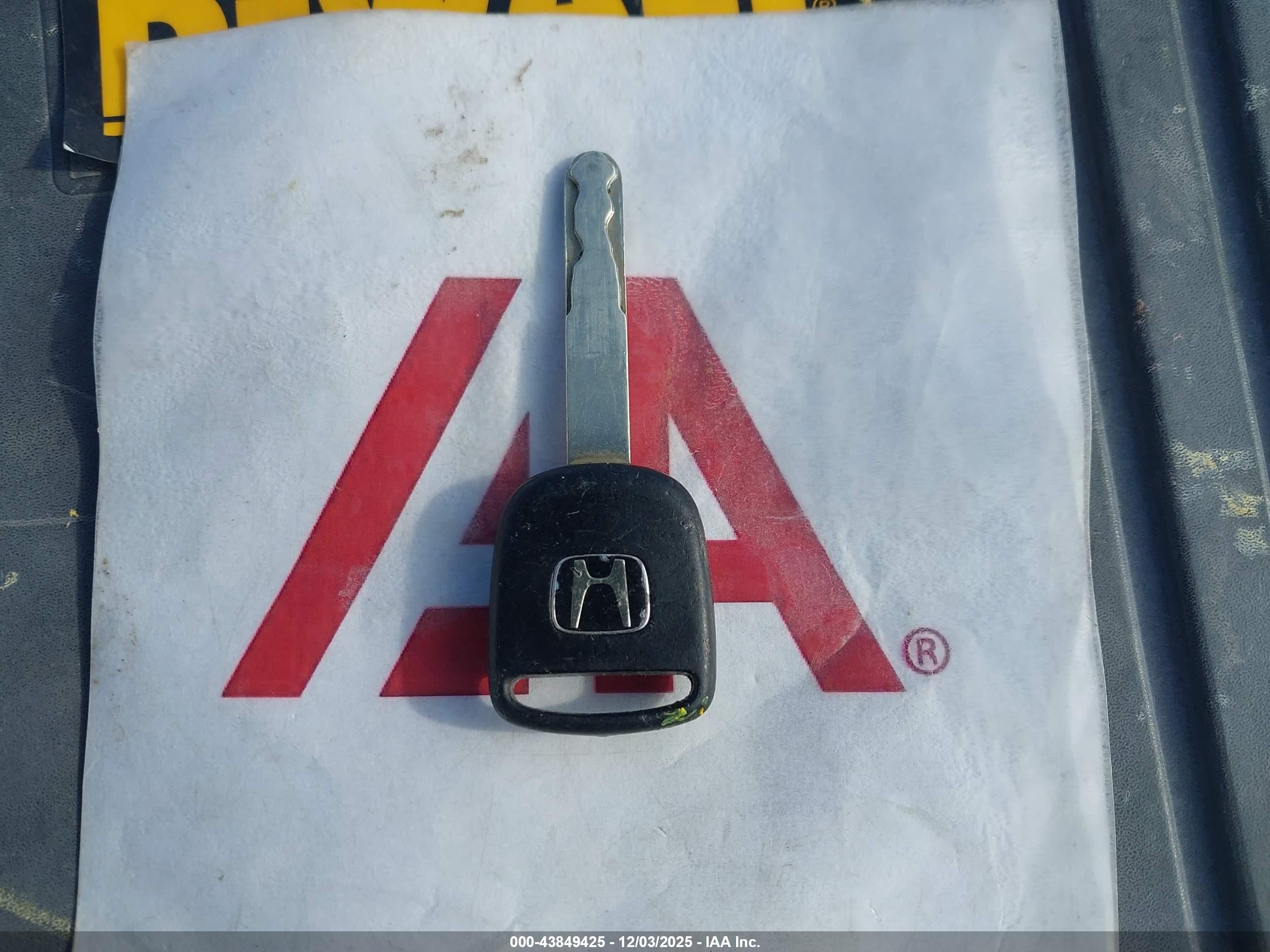 HONDA CIVIC image 11