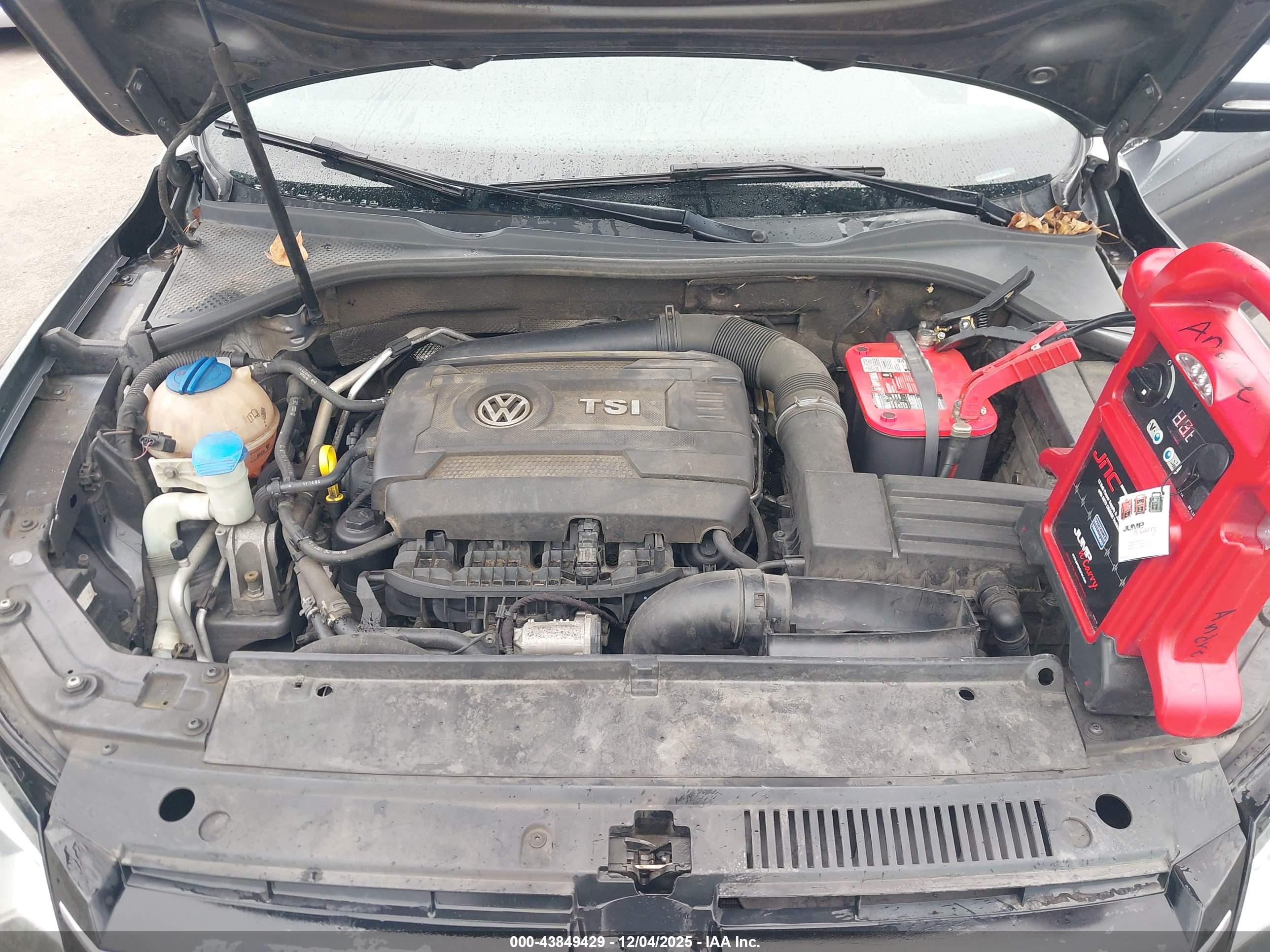 VOLKSWAGEN PASSAT image 10