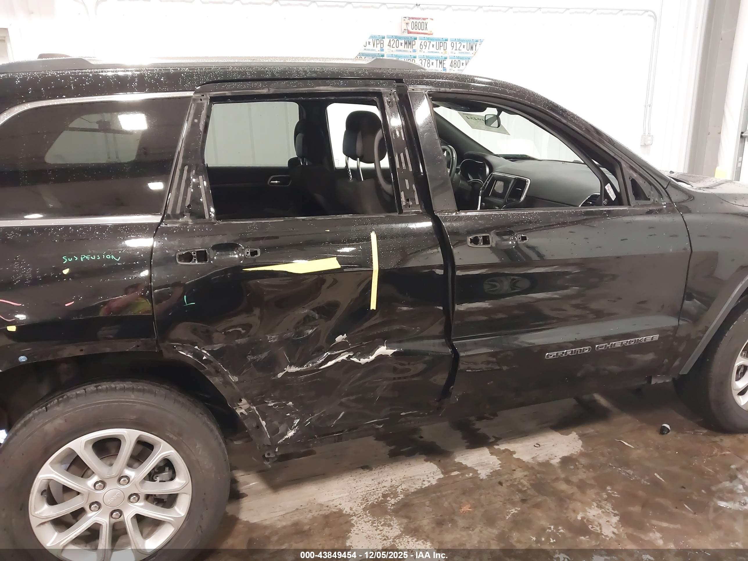 JEEP GRAND image 6