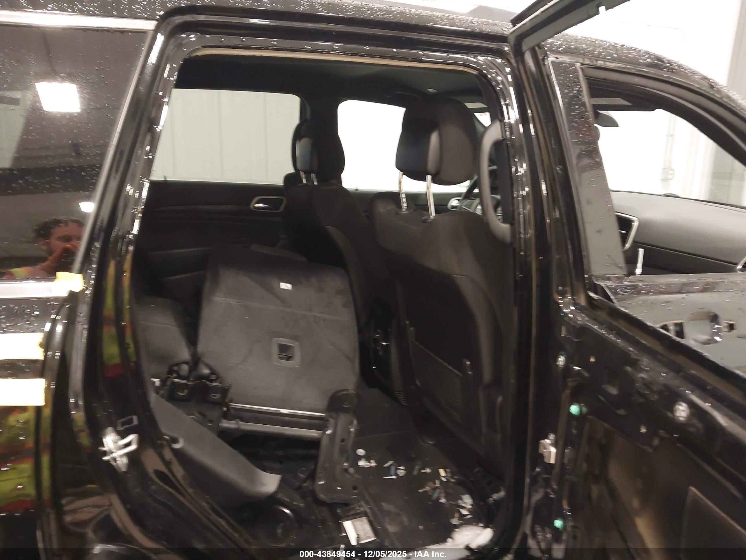 JEEP GRAND image 8