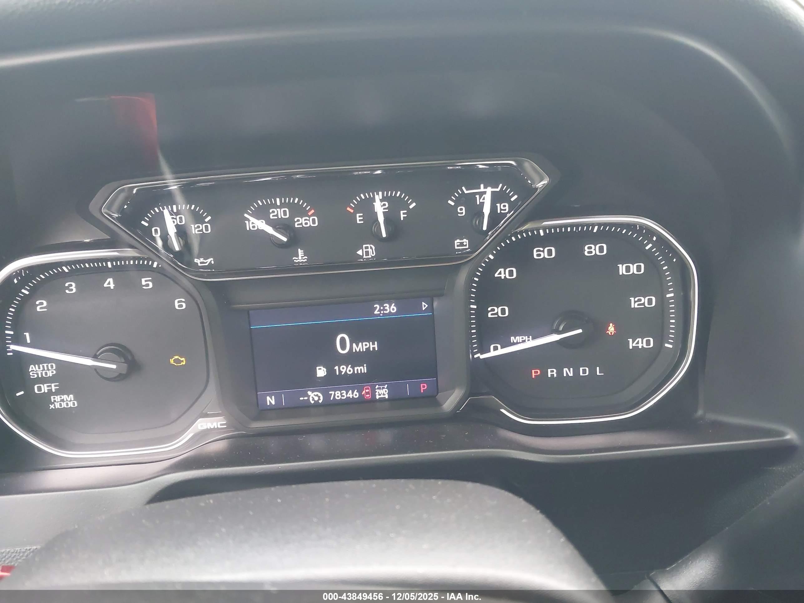 GMC SIERRA image 7