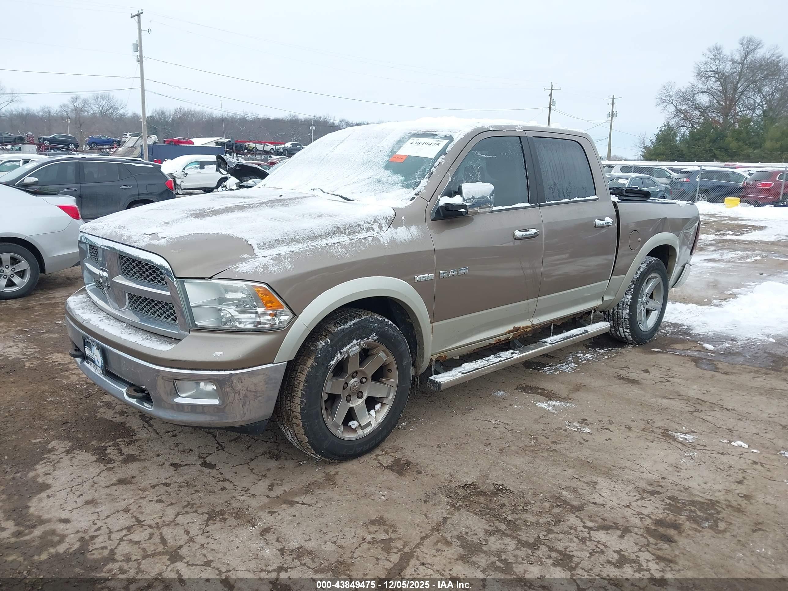 DODGE RAM image 2