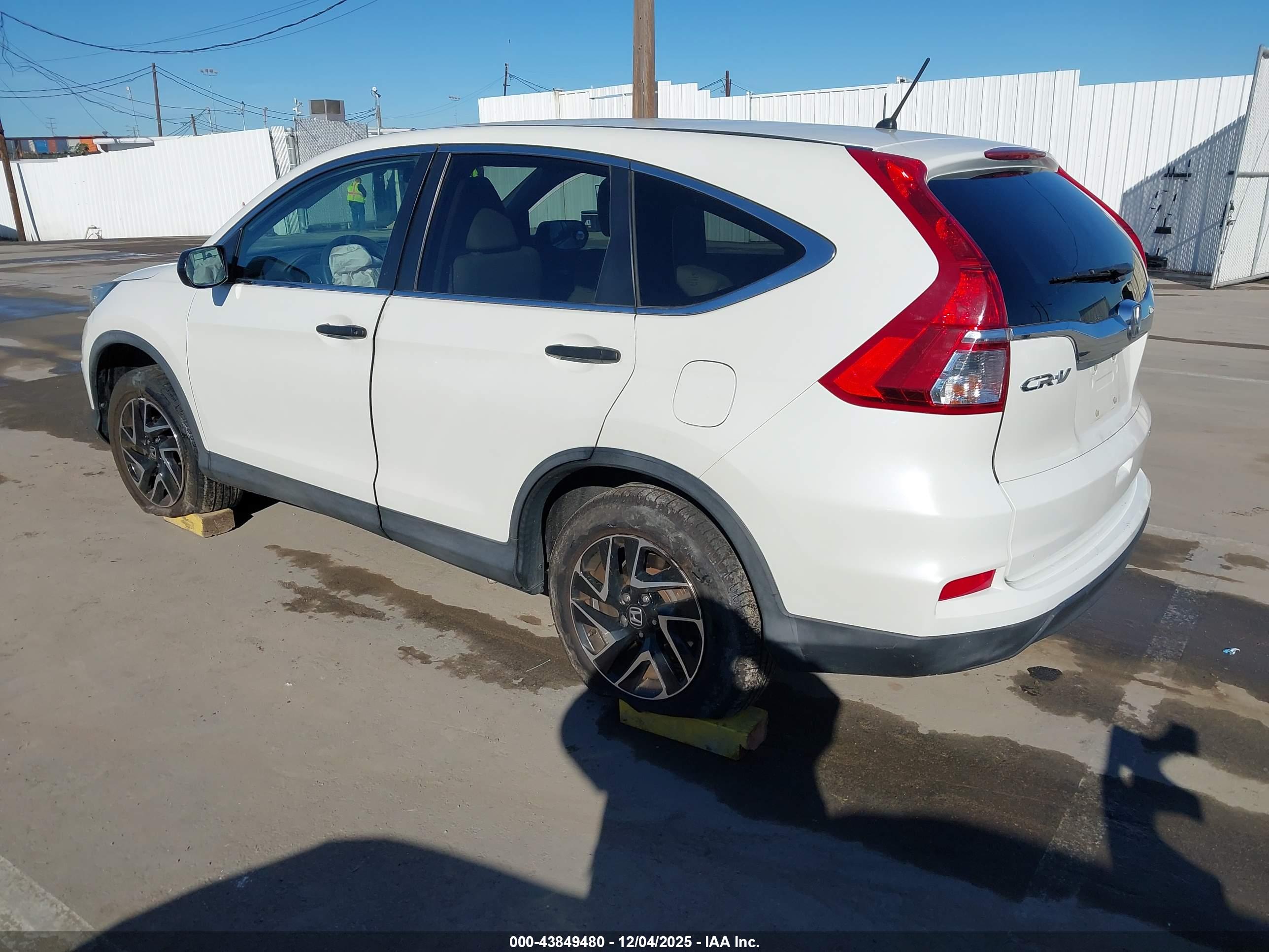 HONDA CR-V image 3