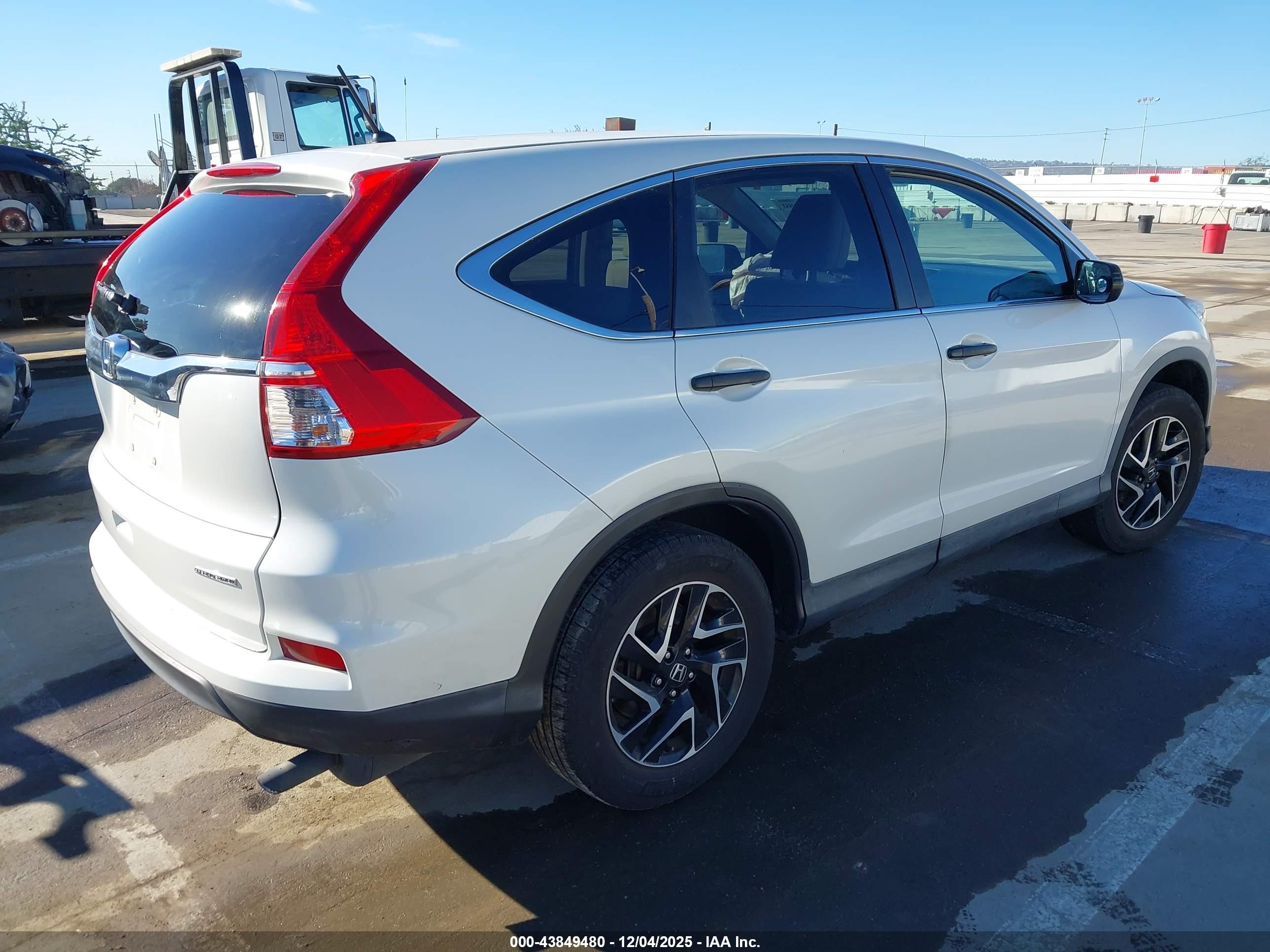 HONDA CR-V image 4