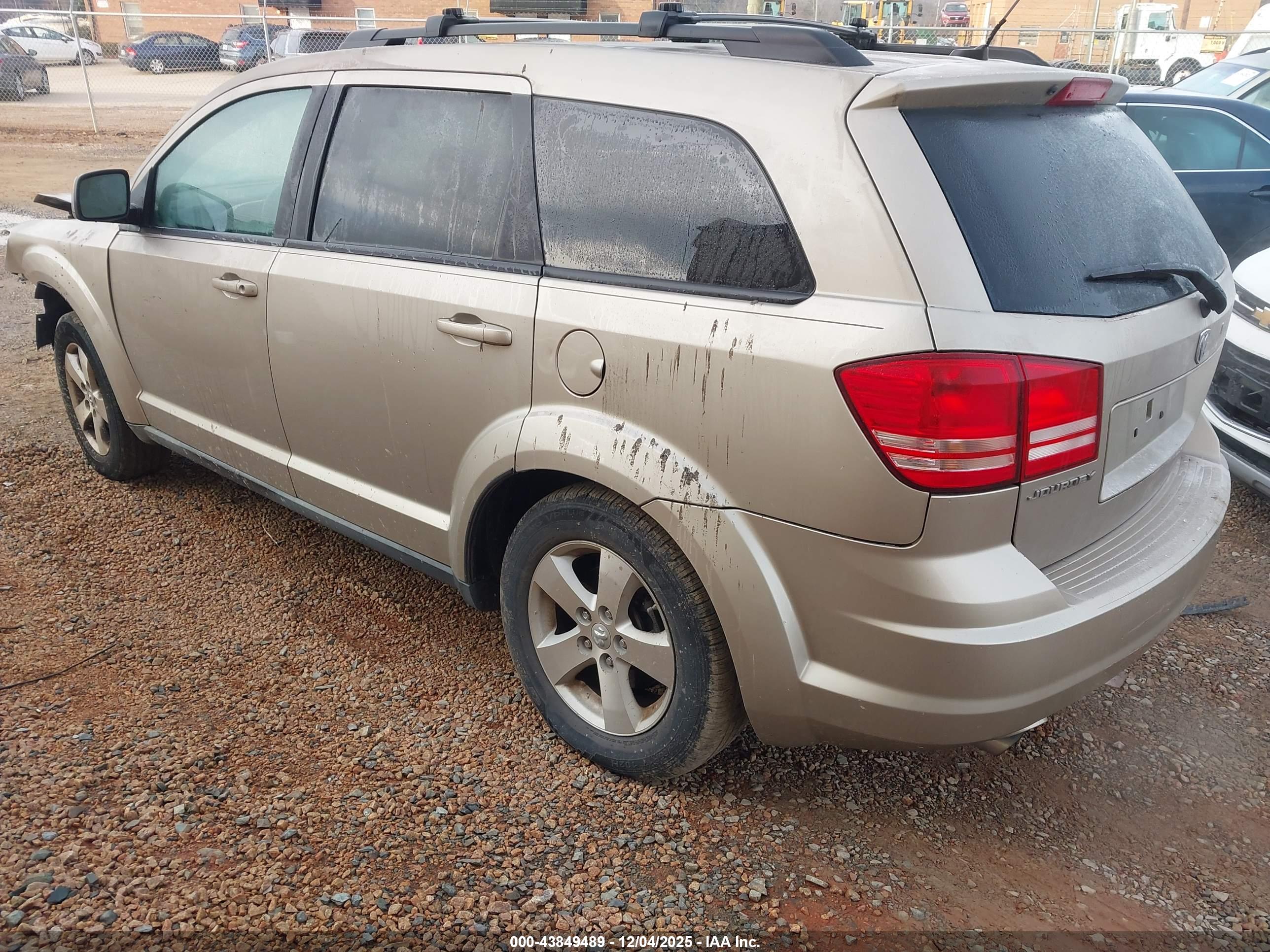 DODGE JOURNEY image 3