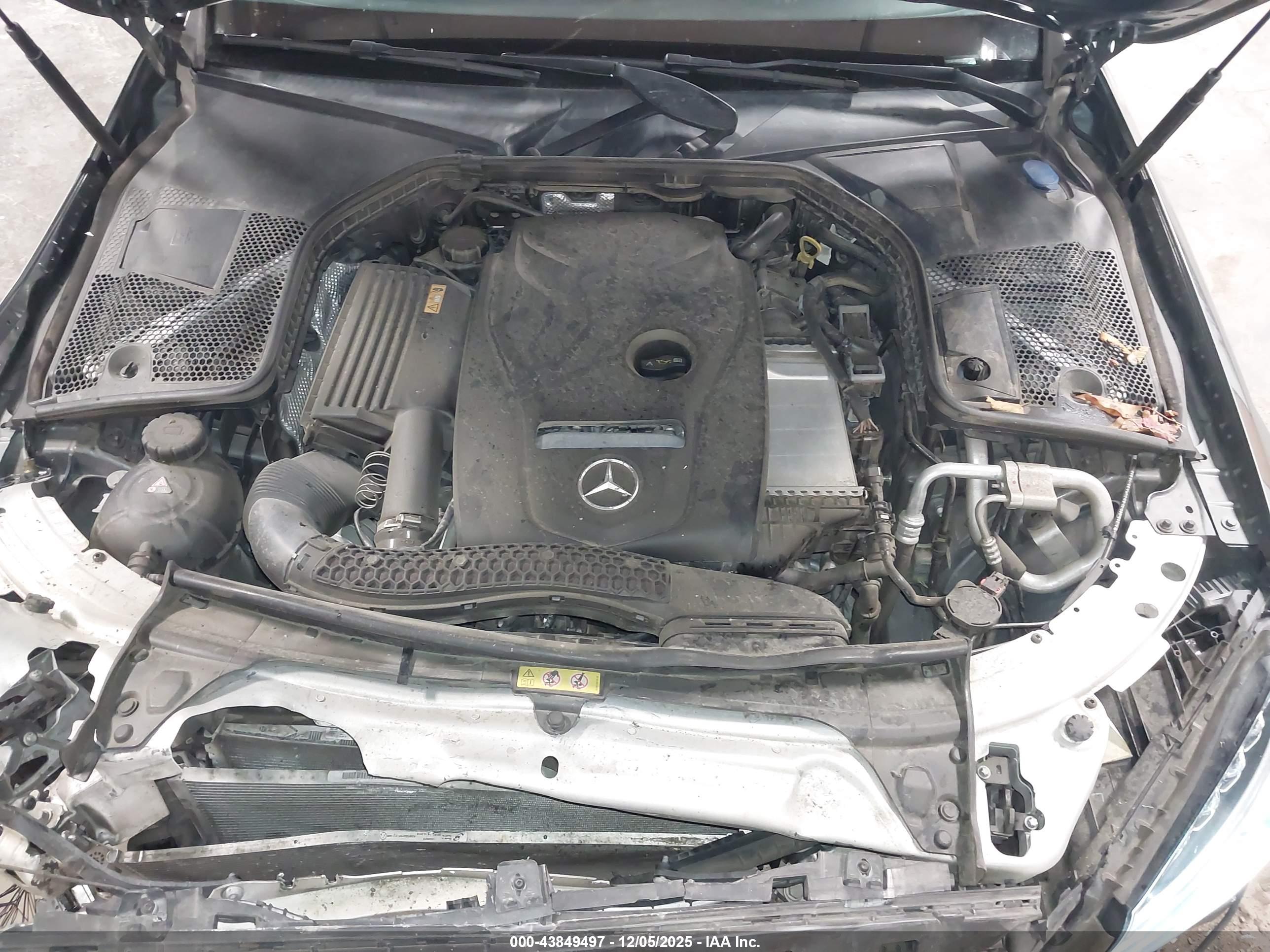 MERCEDES-BENZ C image 10