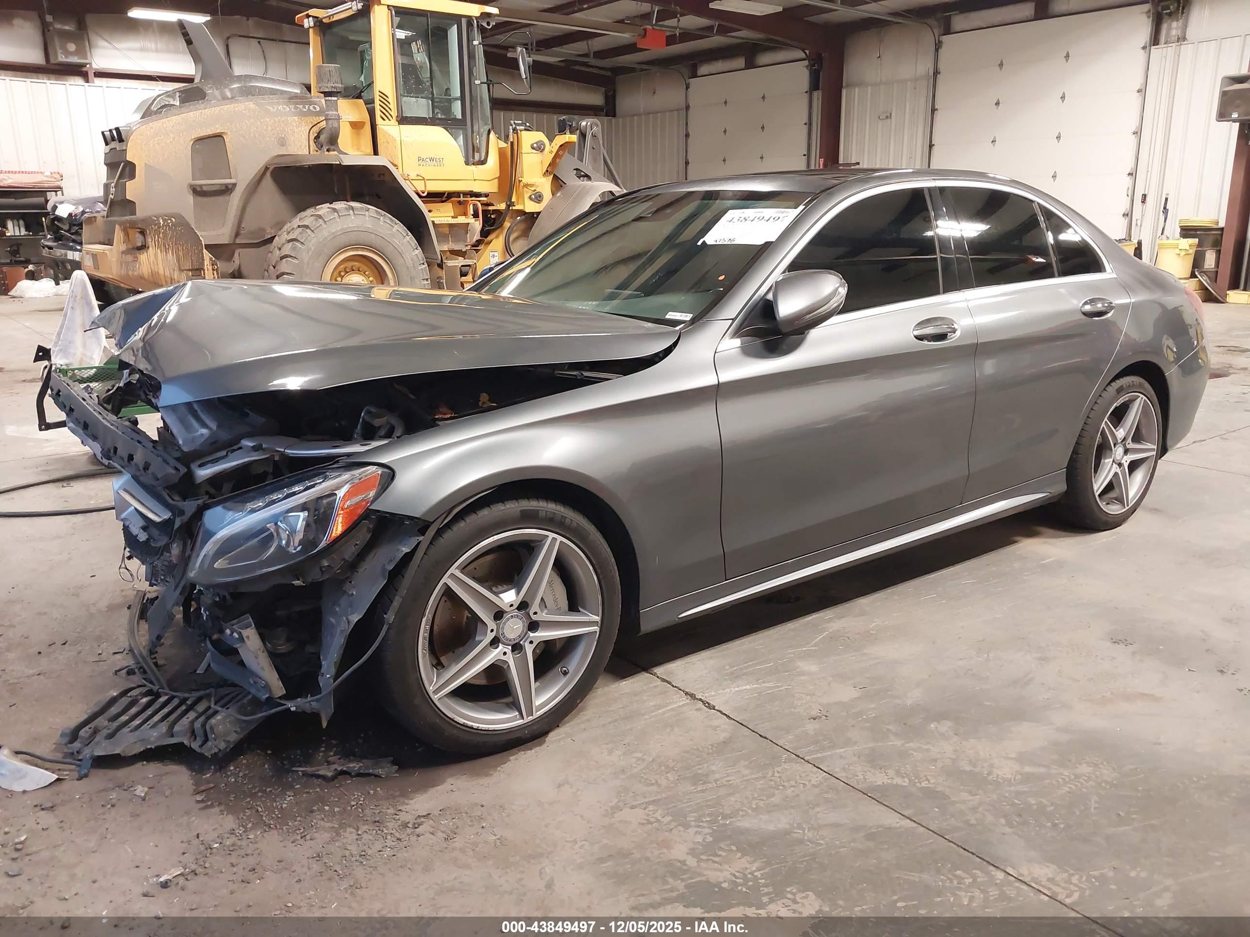 MERCEDES-BENZ C image 2