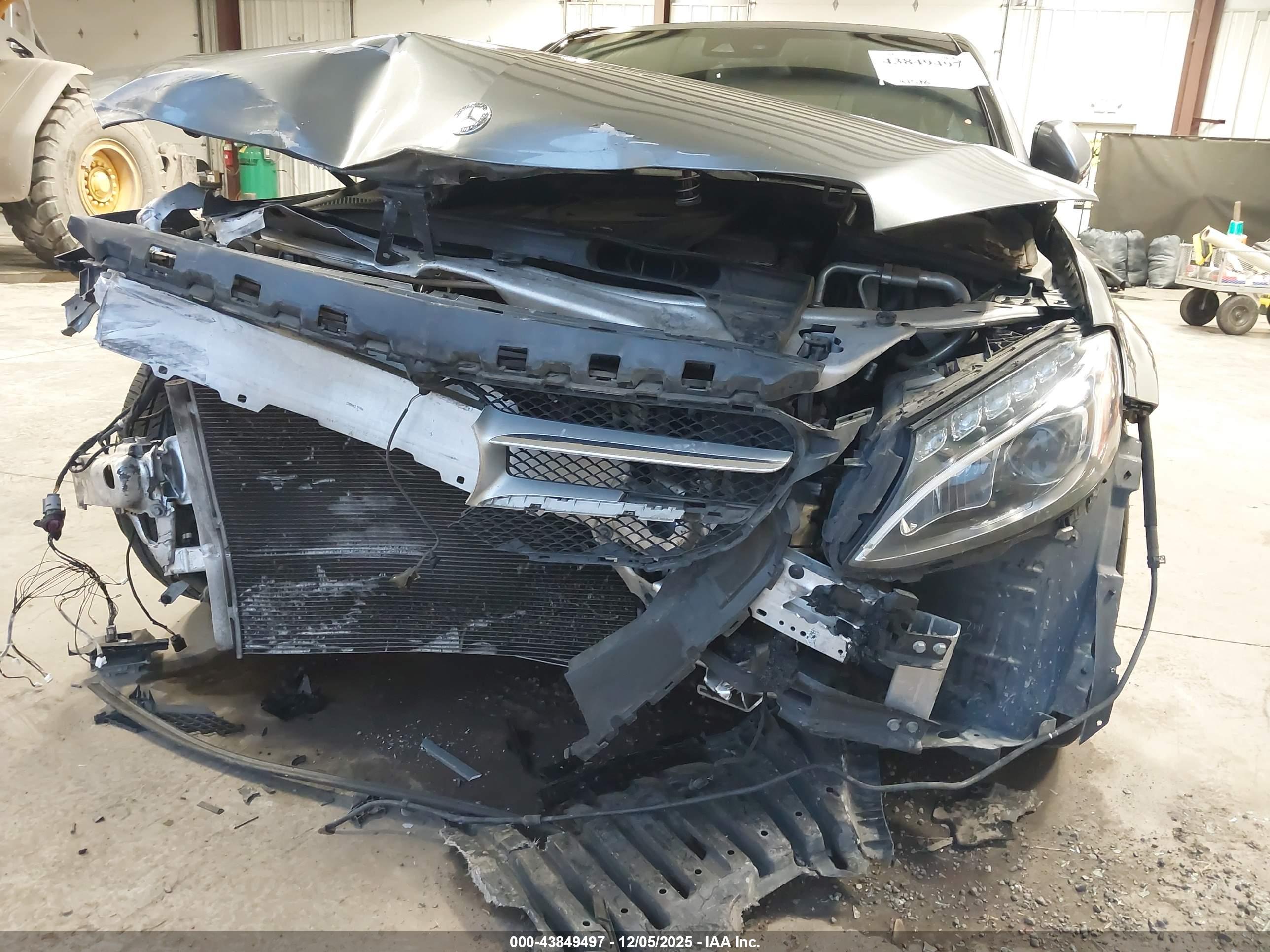 MERCEDES-BENZ C image 6