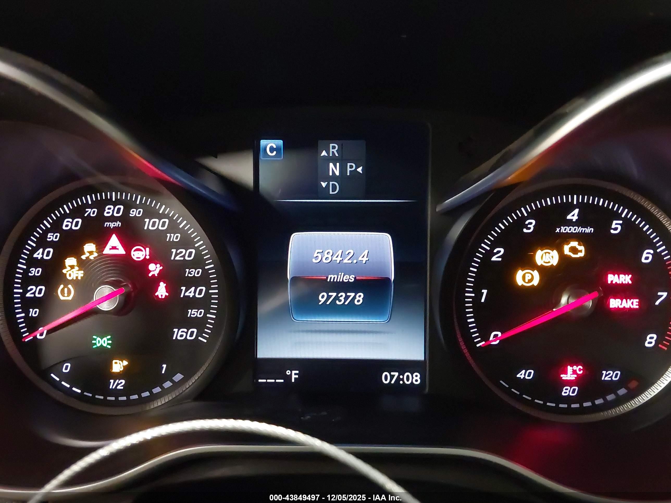 MERCEDES-BENZ C image 7