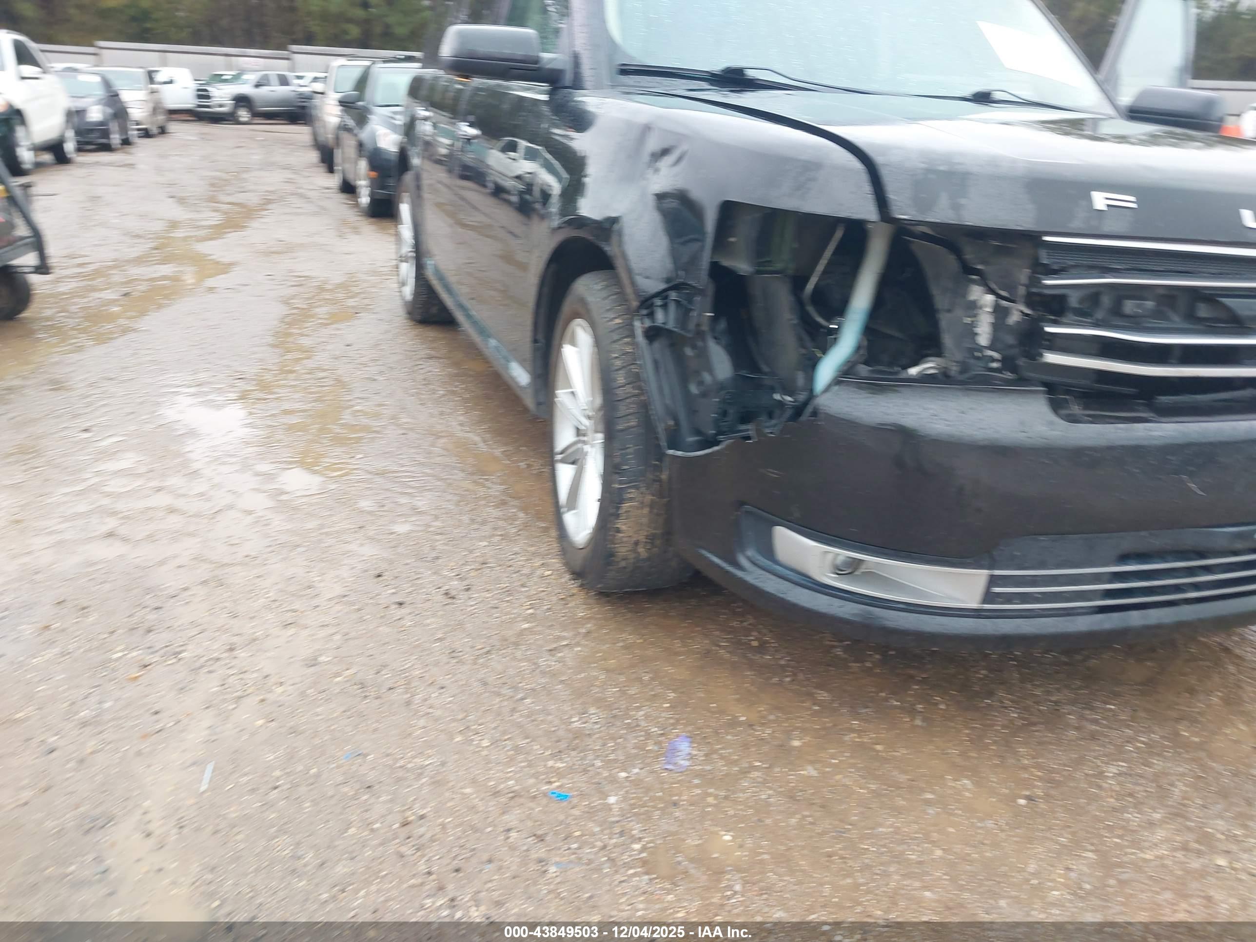 FORD FLEX image 6